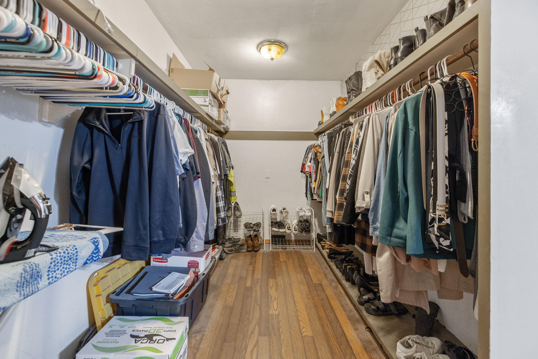 1420 W Meadow Ave, Visalia, CA 93277