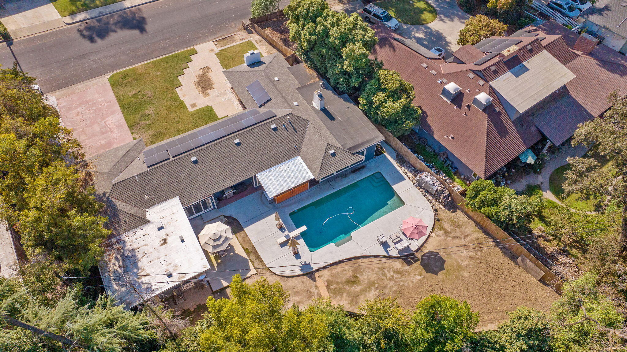 1420 W Meadow Ave, Visalia, CA 93277