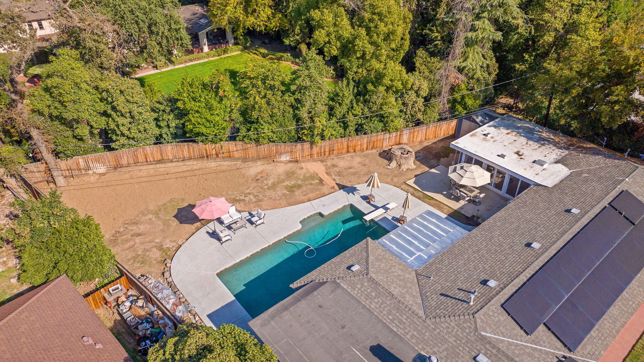 1420 W Meadow Ave, Visalia, CA 93277