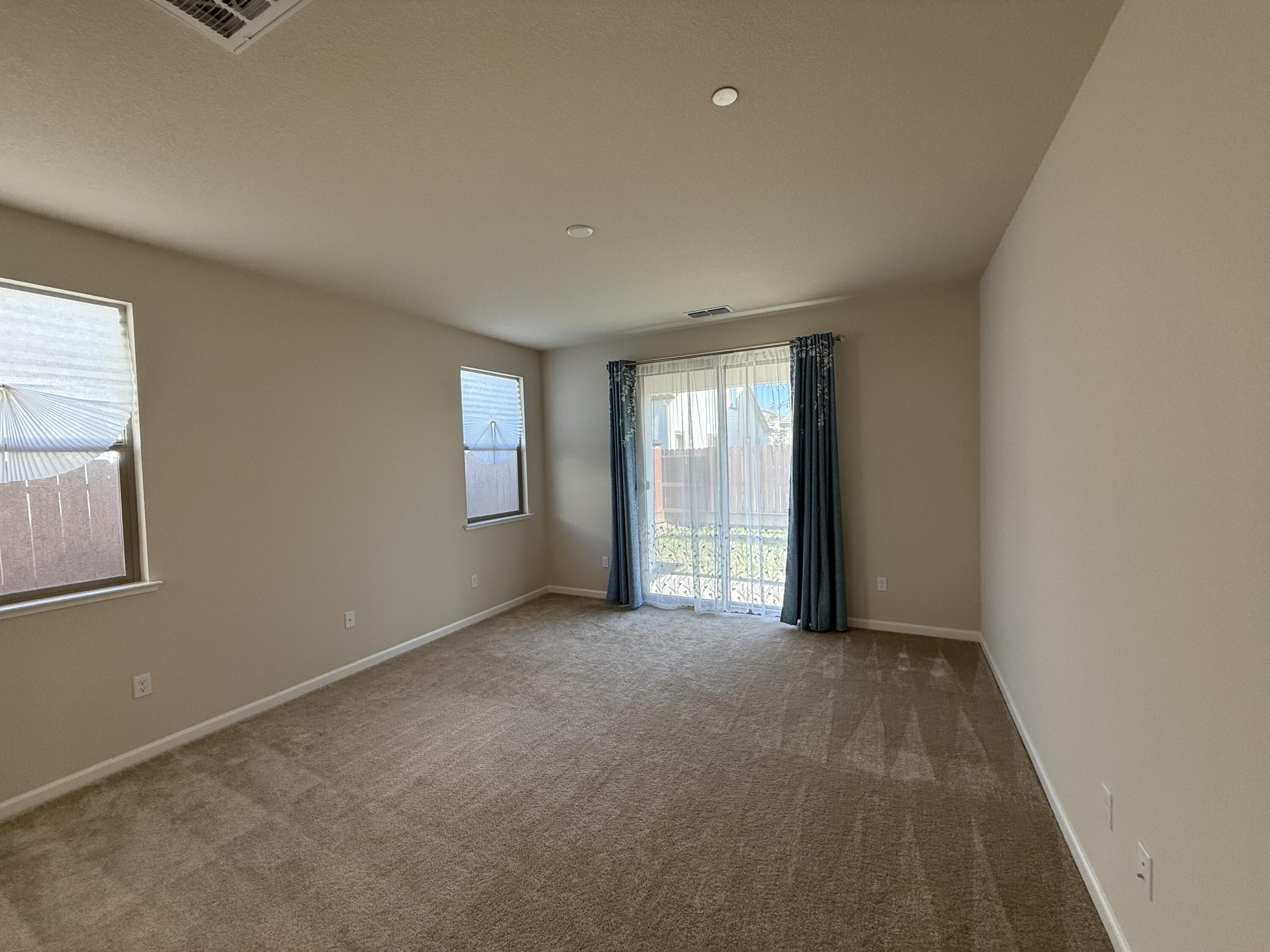 4344 Vanguard Dr, Modesto, CA 95358