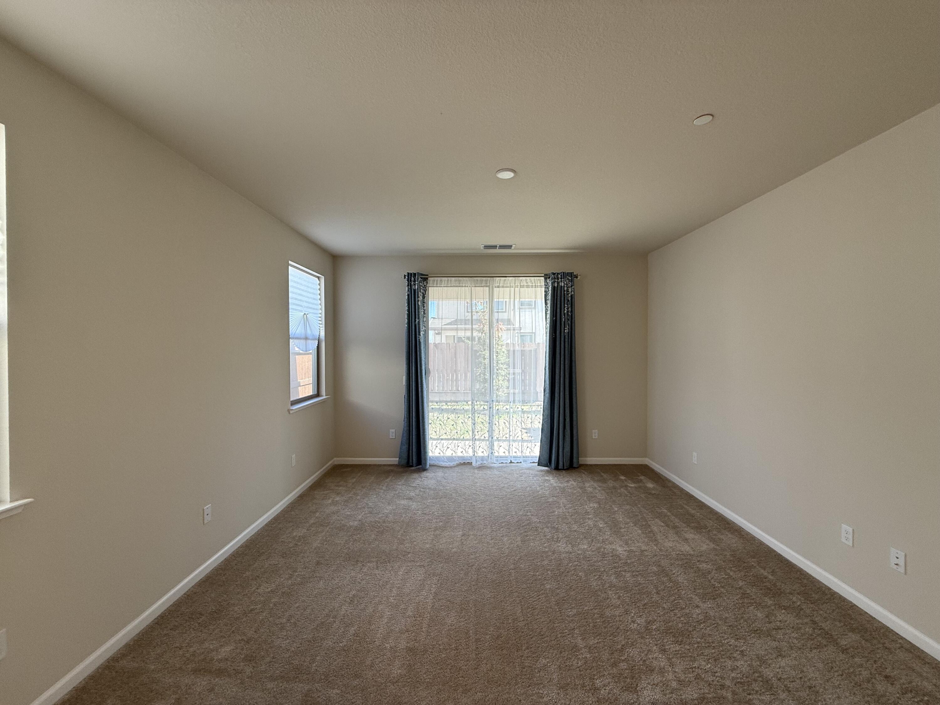 4344 Vanguard Dr, Modesto, CA 95358