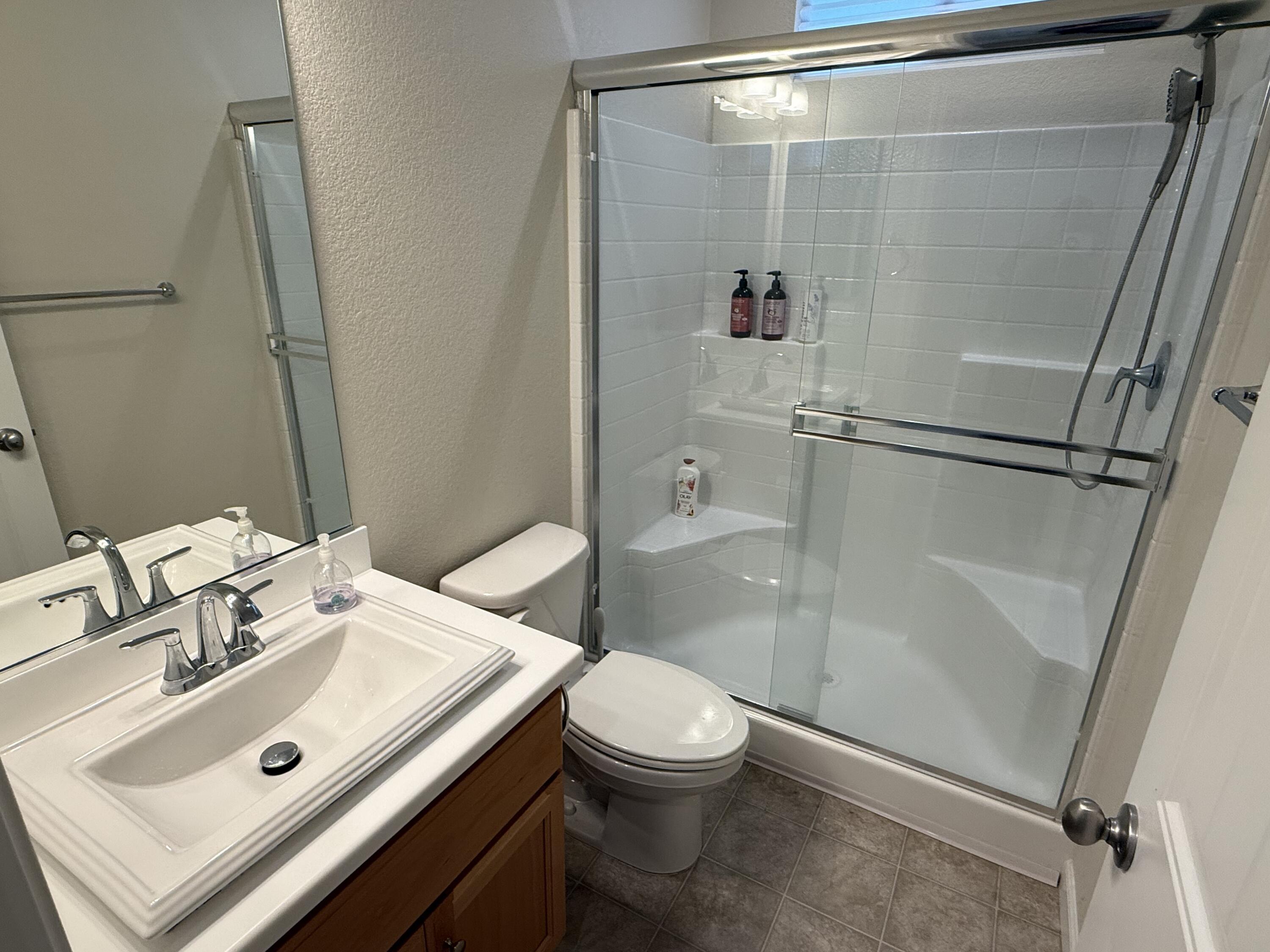 4344 Vanguard Dr, Modesto, CA 95358