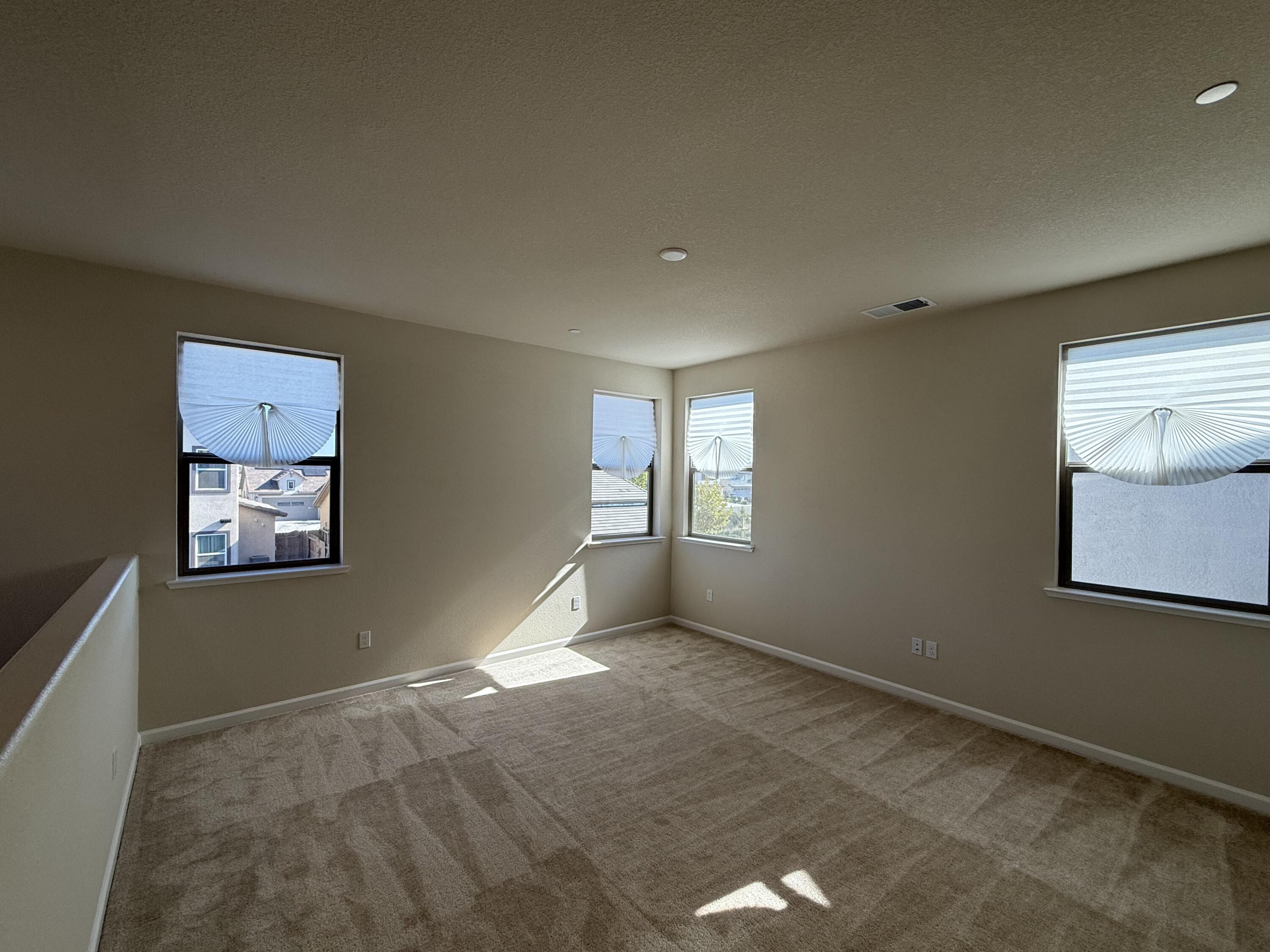 4344 Vanguard Dr, Modesto, CA 95358