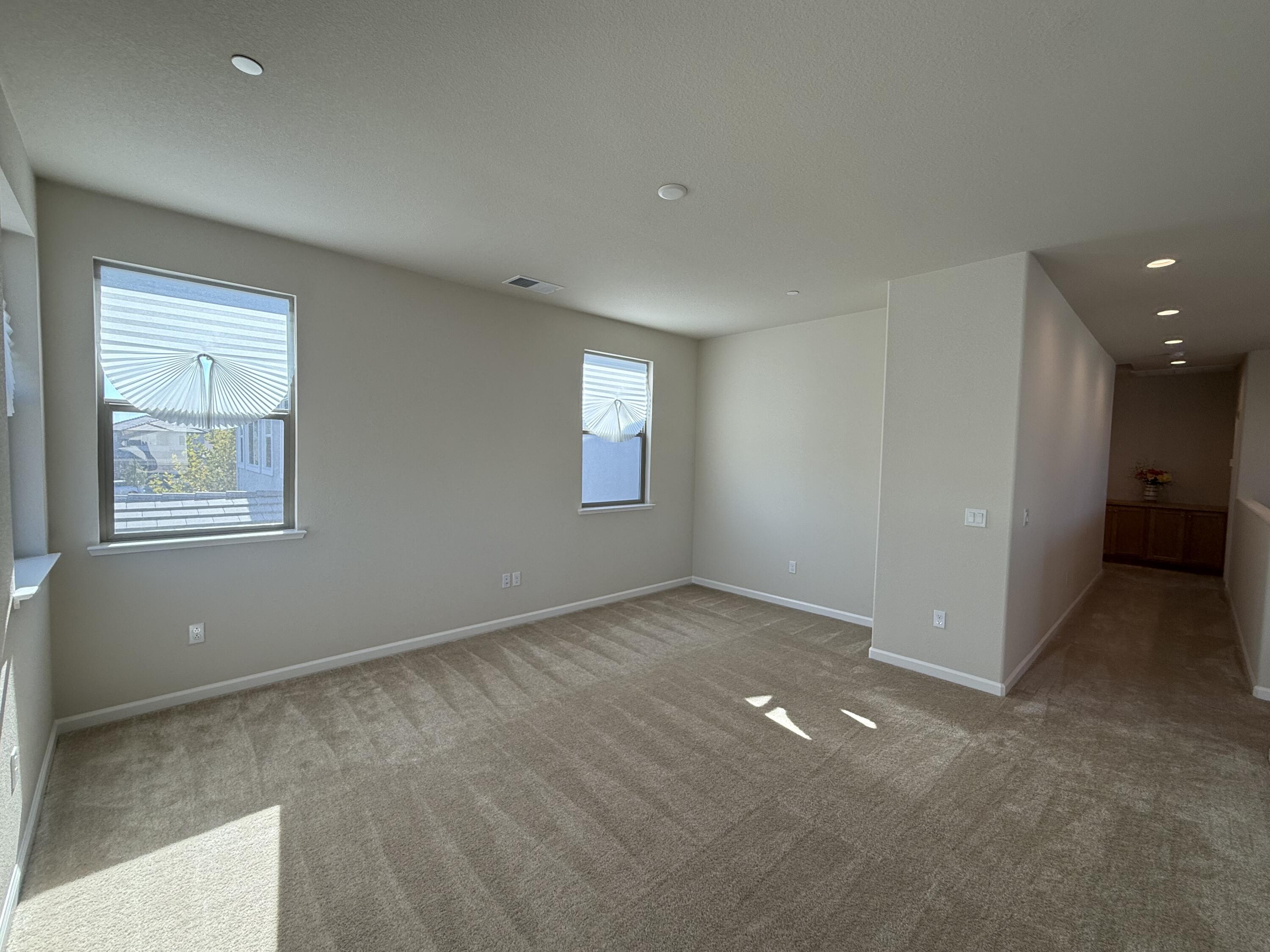 4344 Vanguard Dr, Modesto, CA 95358