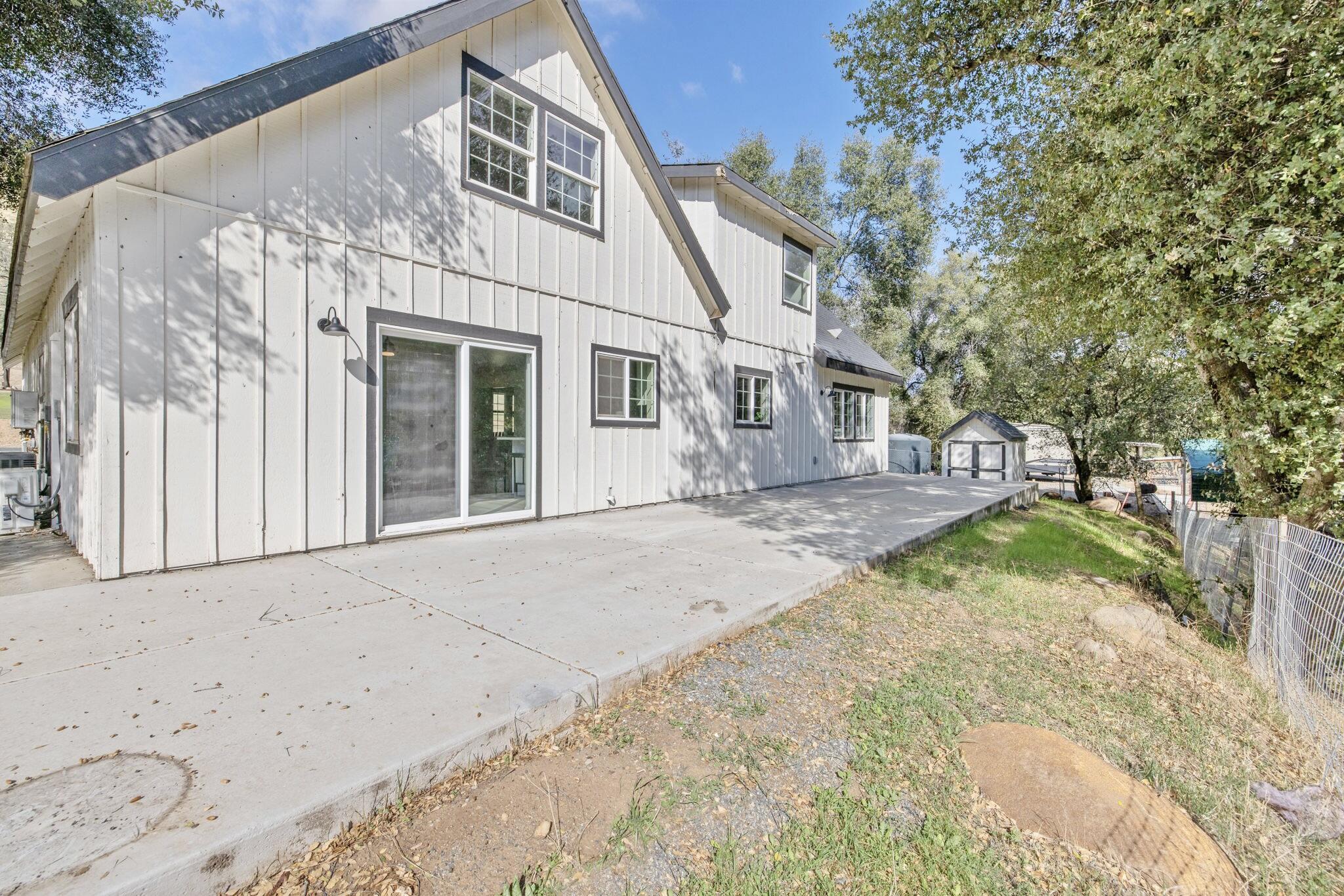 38129 Balch Park Rd, Springville, CA 93265