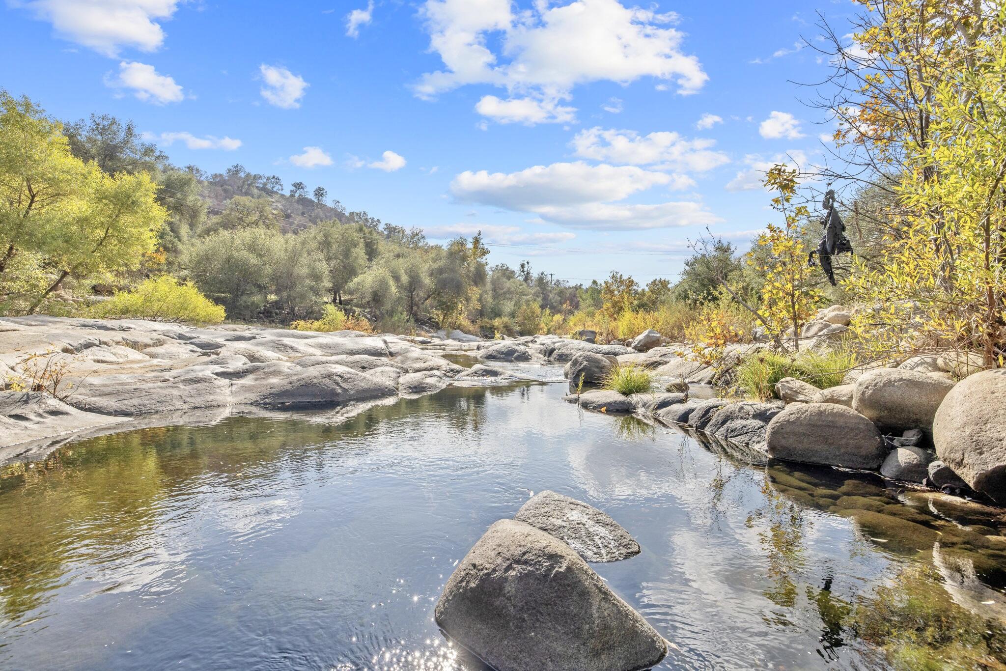 38129 Balch Park Rd, Springville, CA 93265