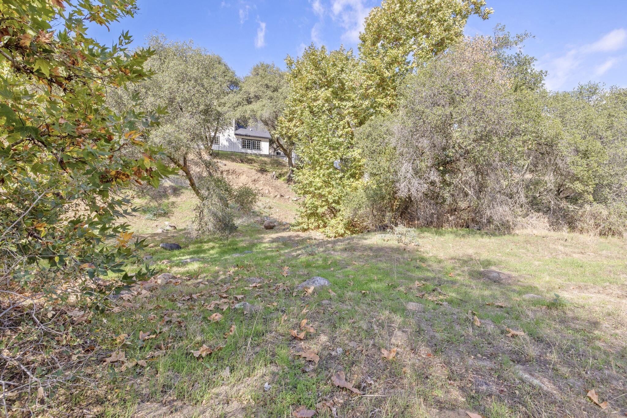 38129 Balch Park Rd, Springville, CA 93265