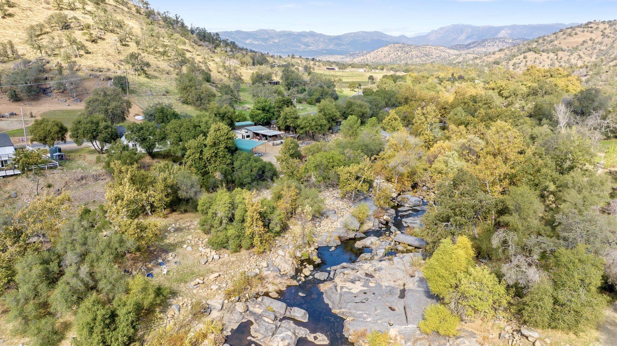 38129 Balch Park Rd, Springville, CA 93265