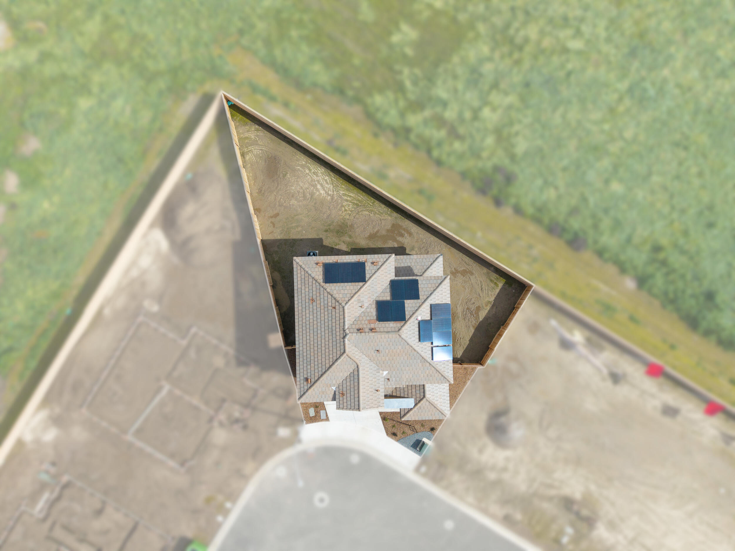 1842 W Berlin Ct, Tulare, CA 93274