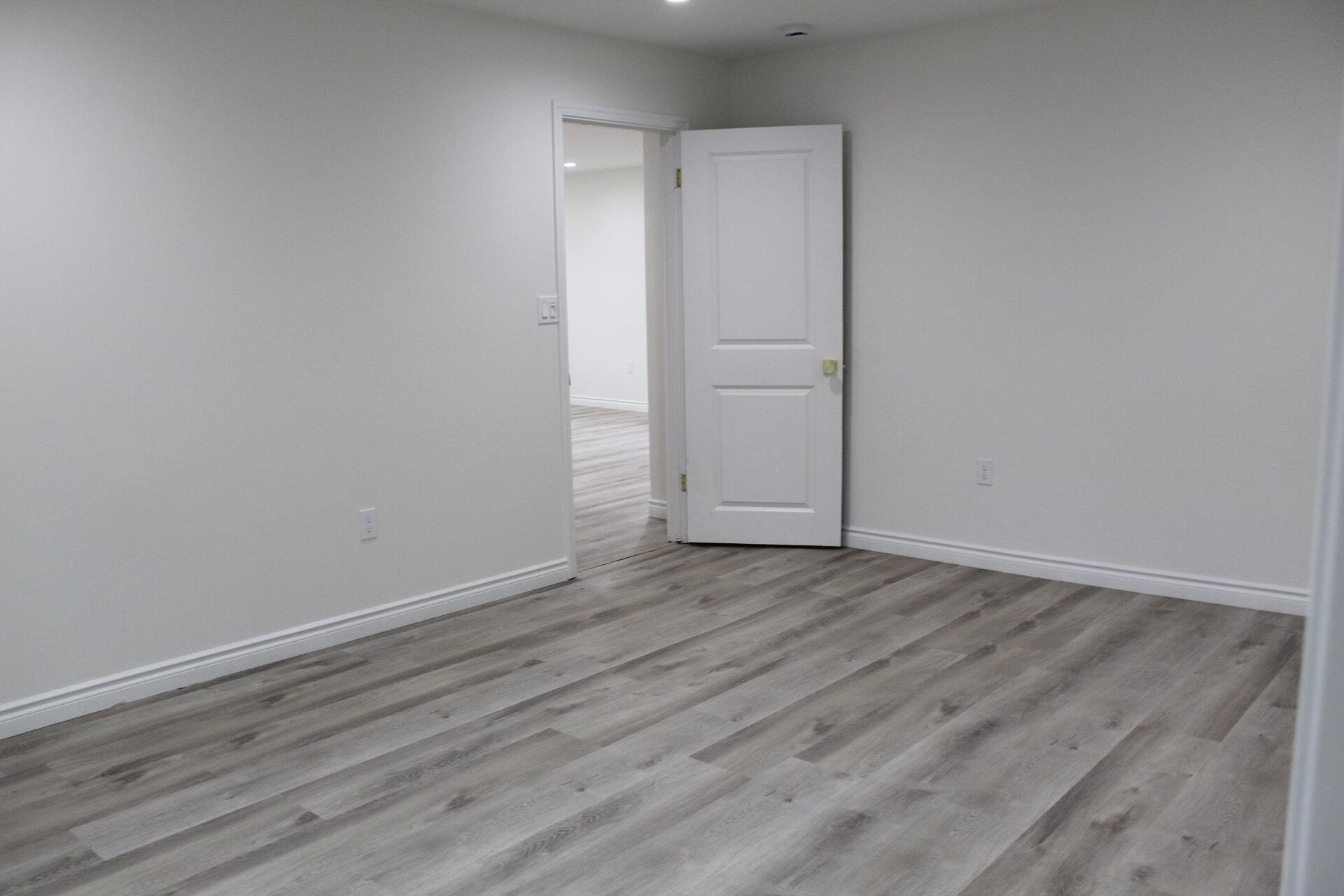 264 S Orange Ave, Exeter, CA 93221