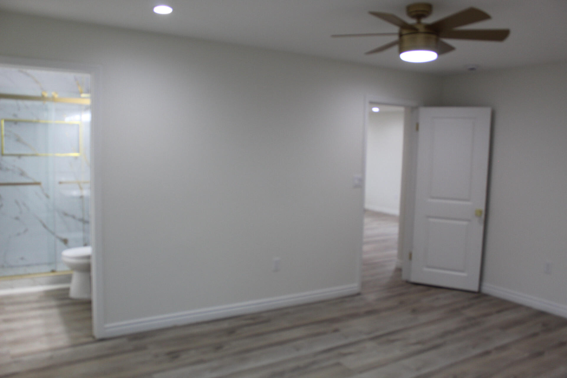 264 S Orange Ave, Exeter, CA 93221