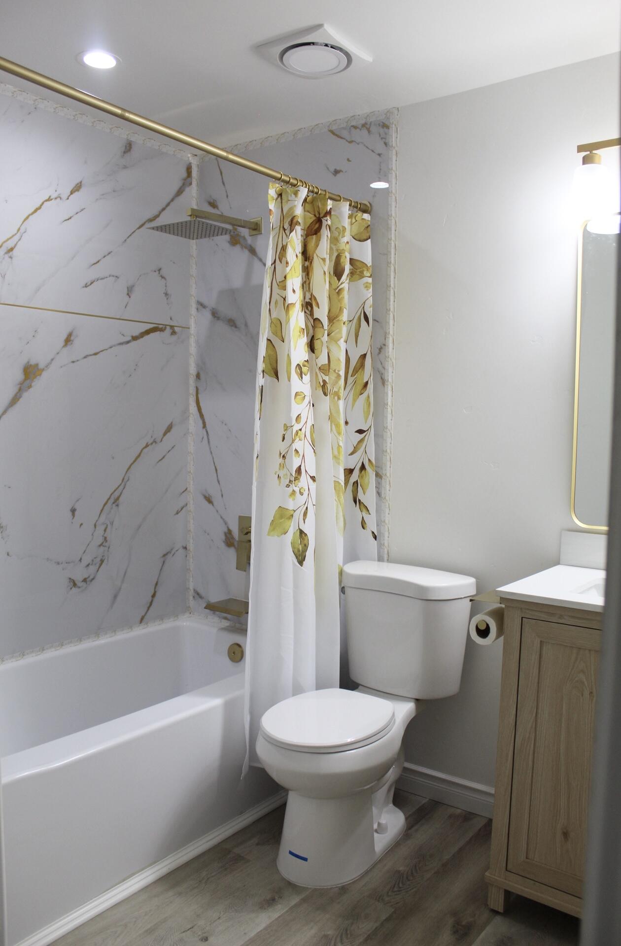 264 S Orange Ave, Exeter, CA 93221