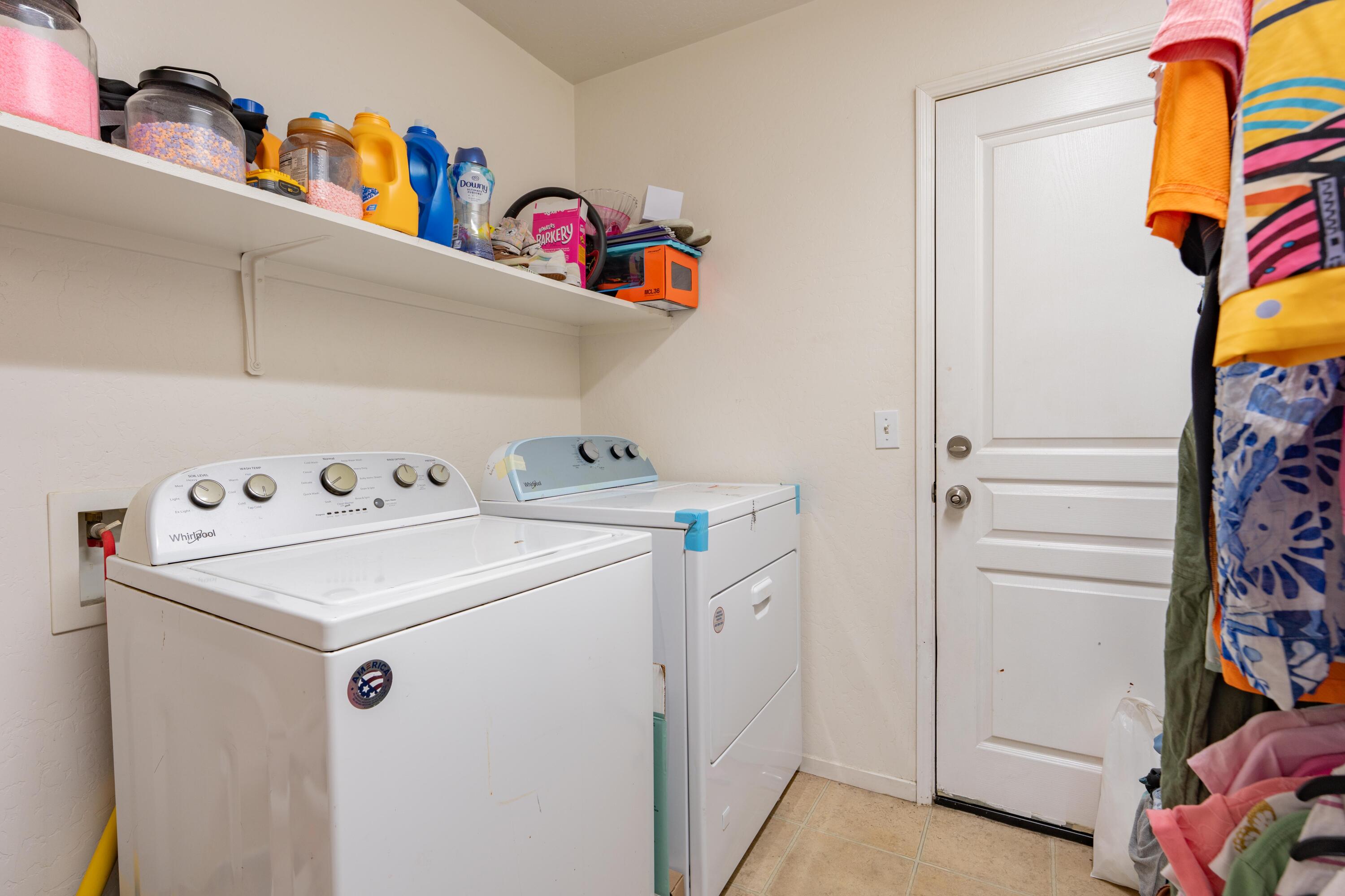 1914 Amarone Ave, Tulare, CA 93274