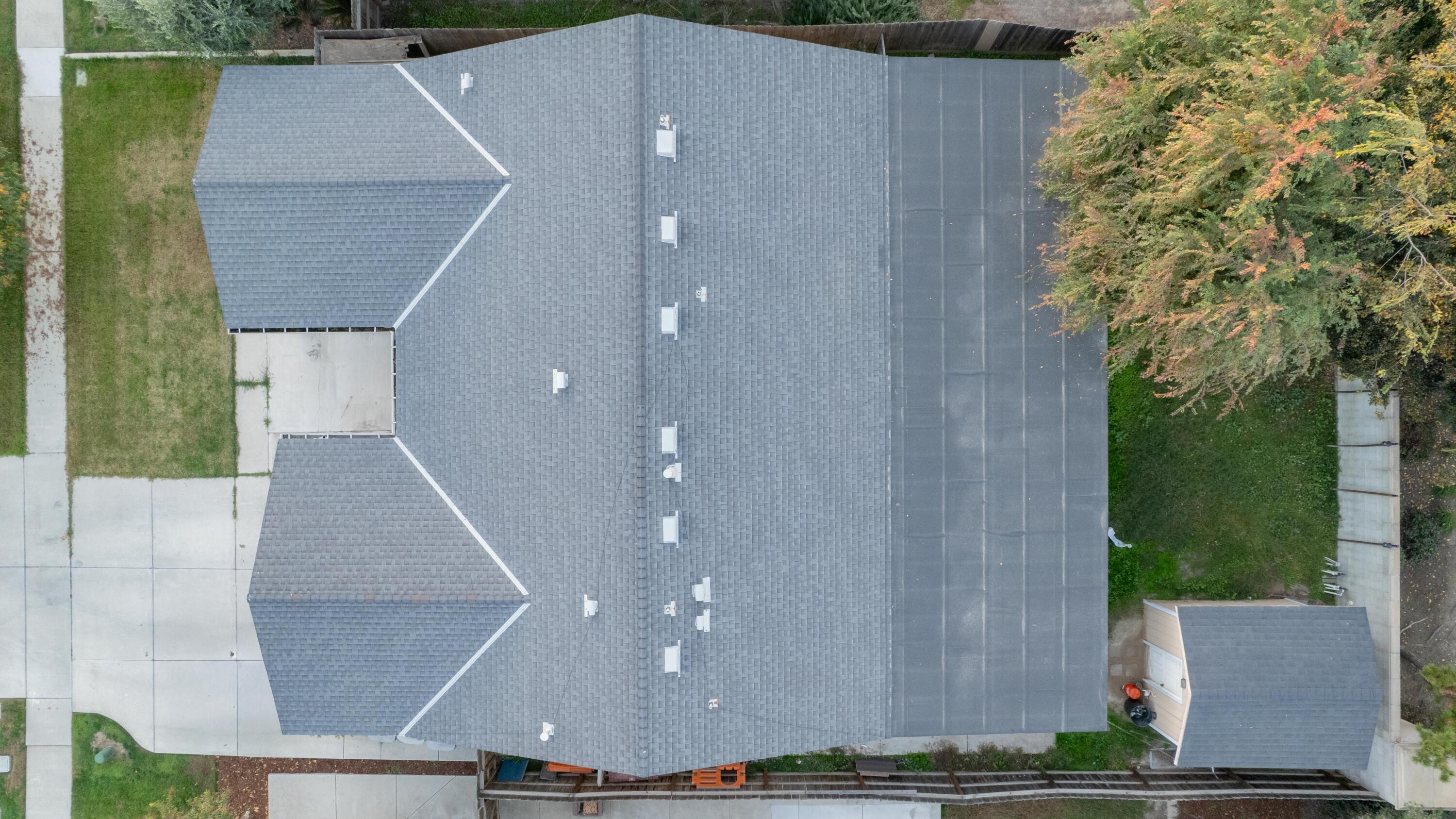 1914 Amarone Ave, Tulare, CA 93274