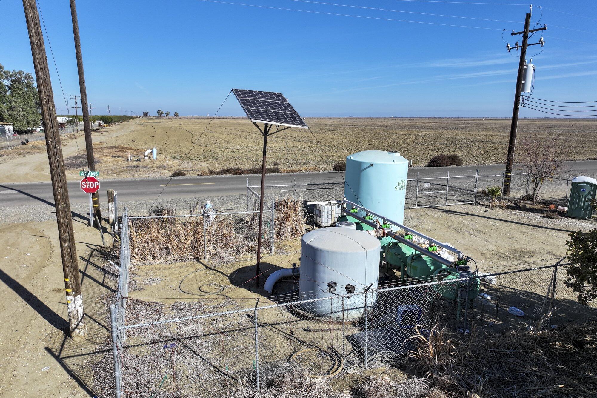 33571 W Adams Ave, Mendota, CA 93640