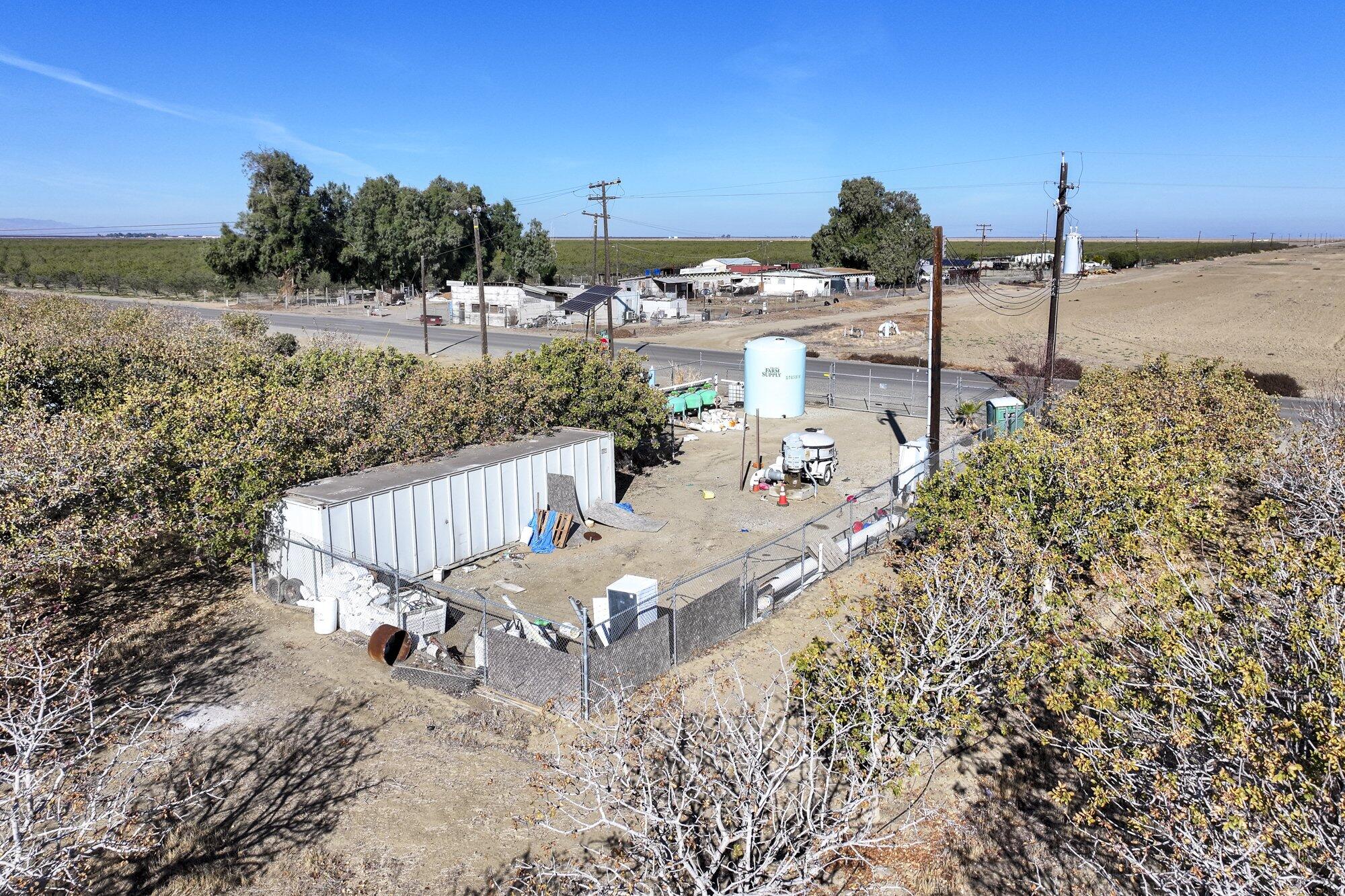 33571 W Adams Ave, Mendota, CA 93640