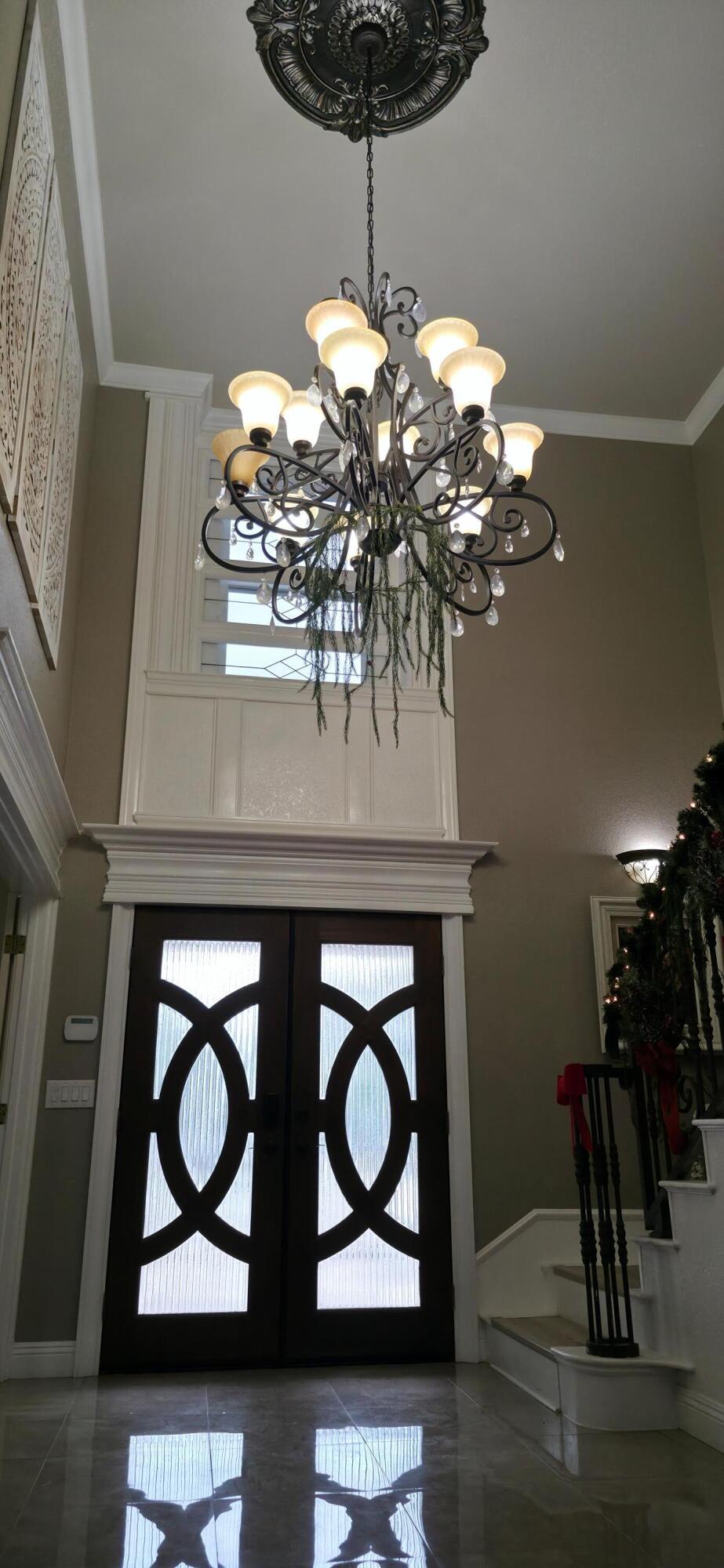 3435 S Bridge St, Visalia, CA 93277