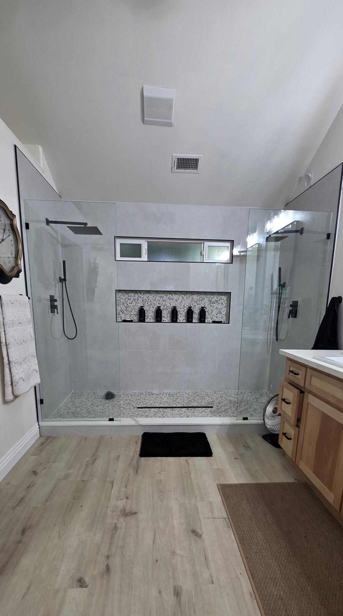 3435 S Bridge St, Visalia, CA 93277