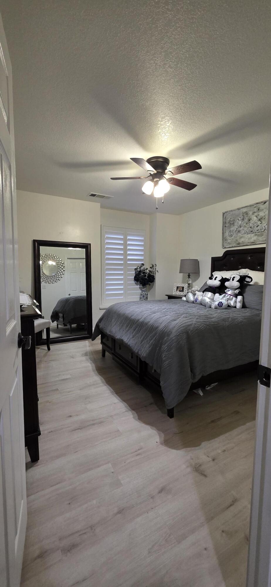 3435 S Bridge St, Visalia, CA 93277