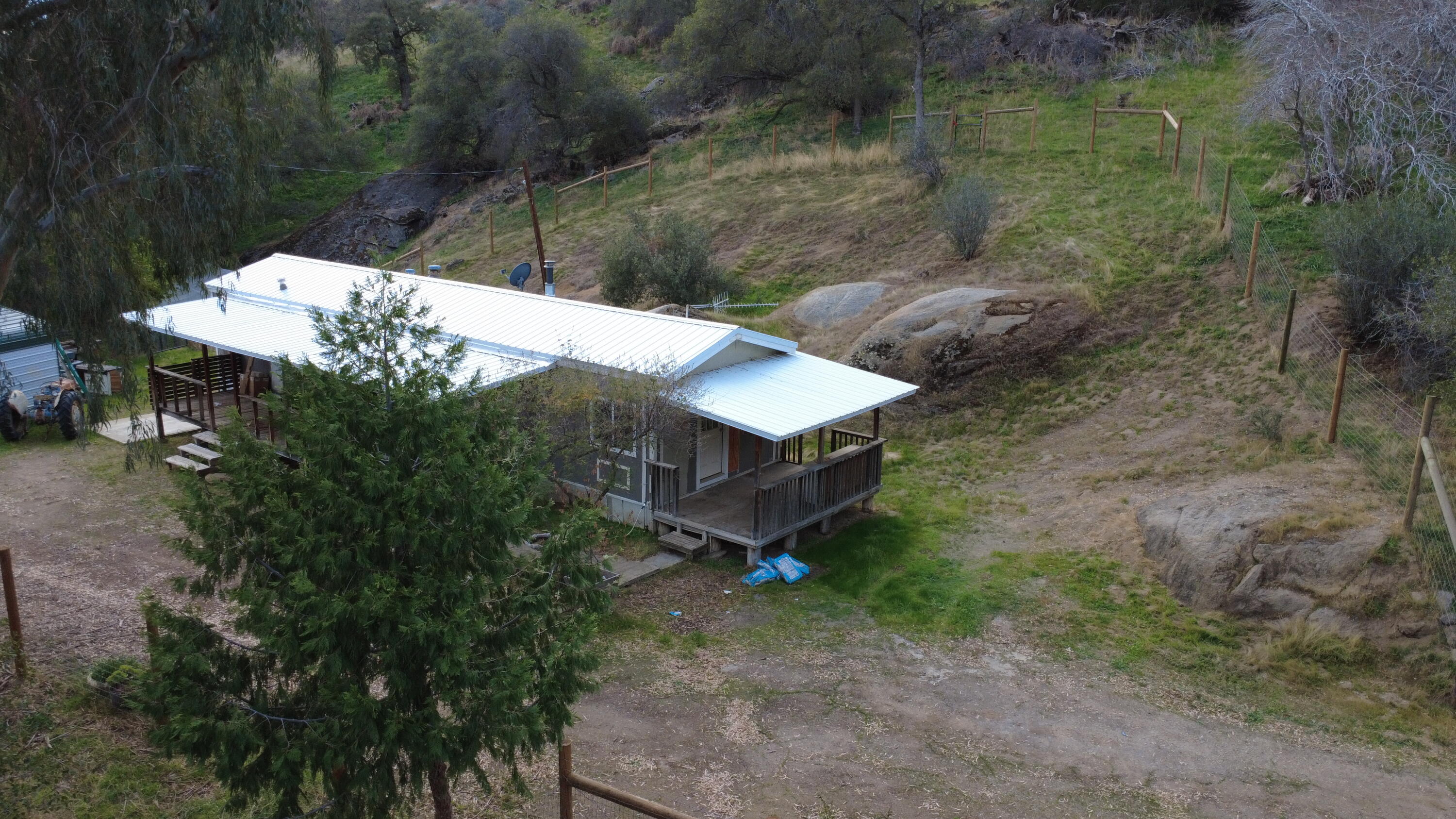 38967 Deerbrook Ln, Yokuts Valley, CA 93675