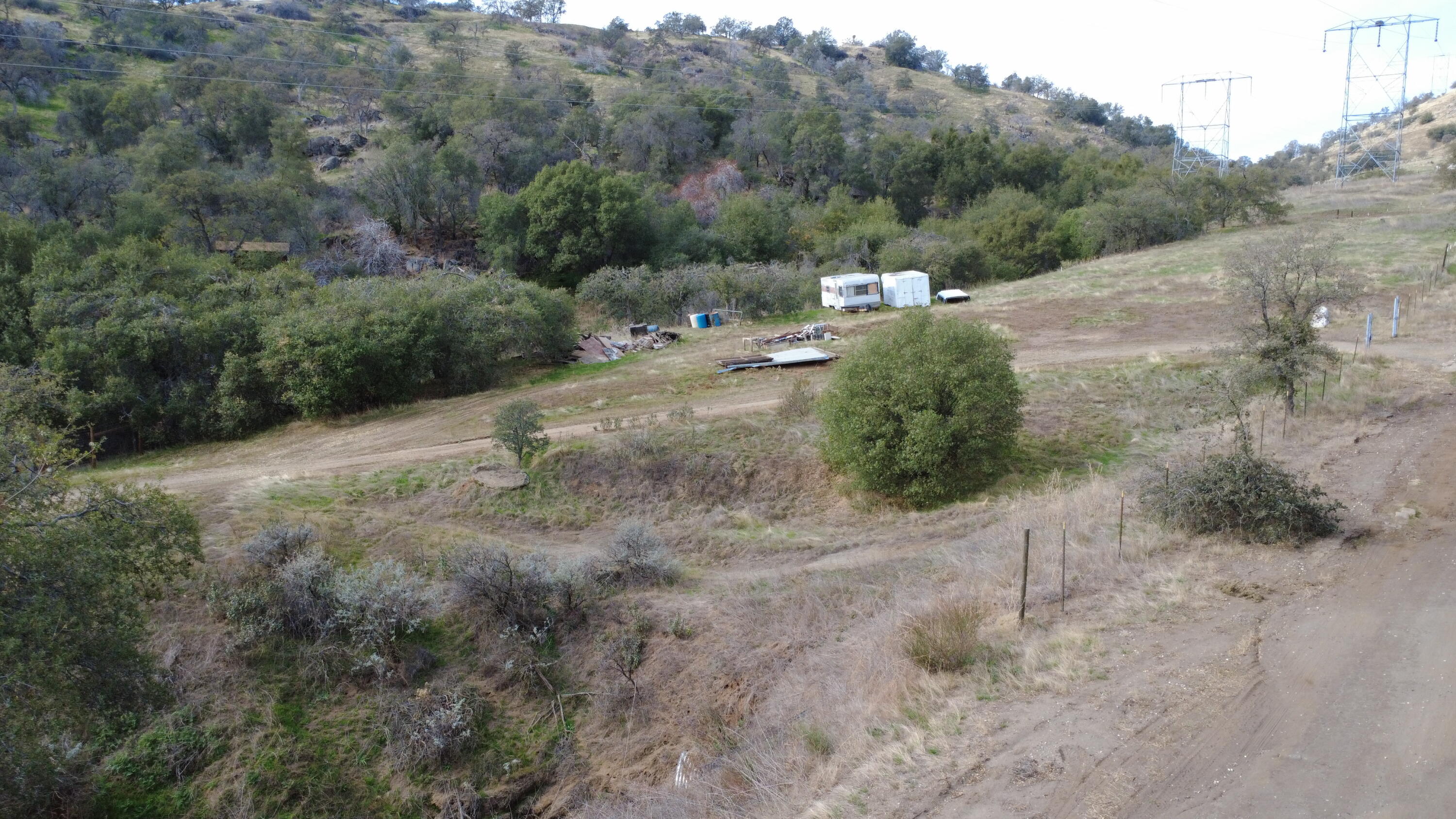 38967 Deerbrook Ln, Yokuts Valley, CA 93675