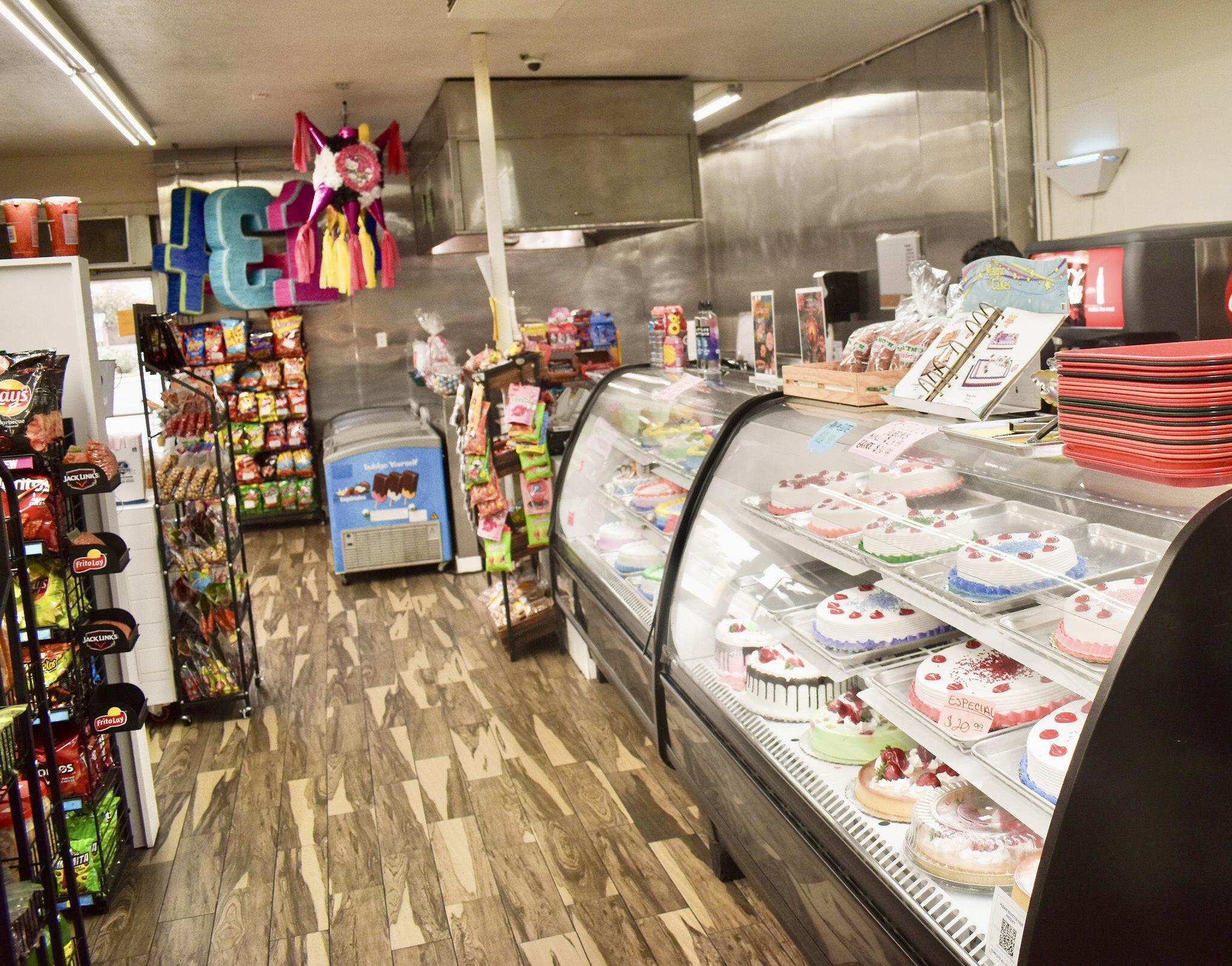 408 S Mirage Ave, Lindsay, CA 93247