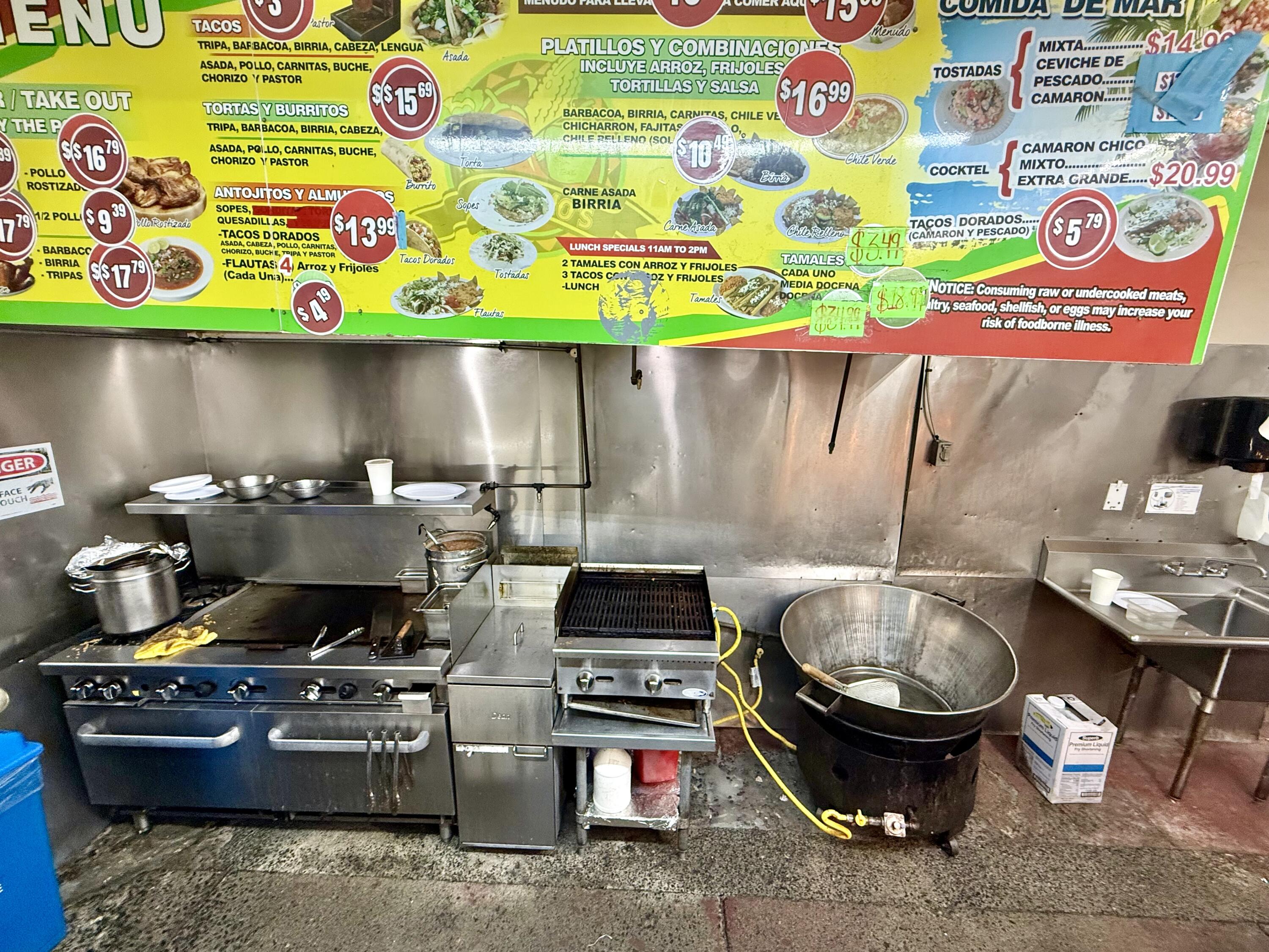 408 S Mirage Ave, Lindsay, CA 93247