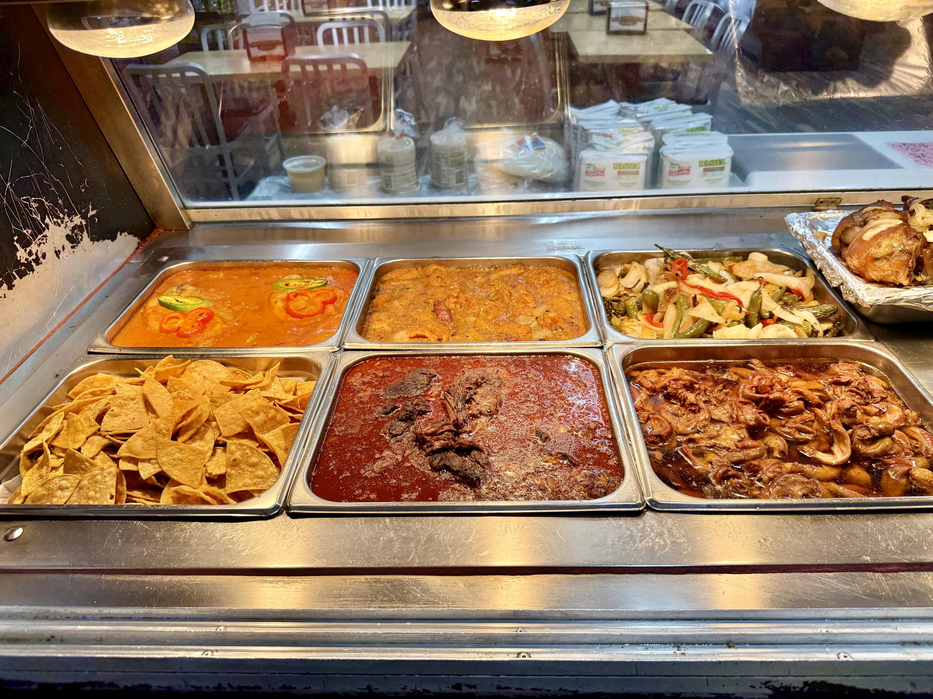 408 S Mirage Ave, Lindsay, CA 93247