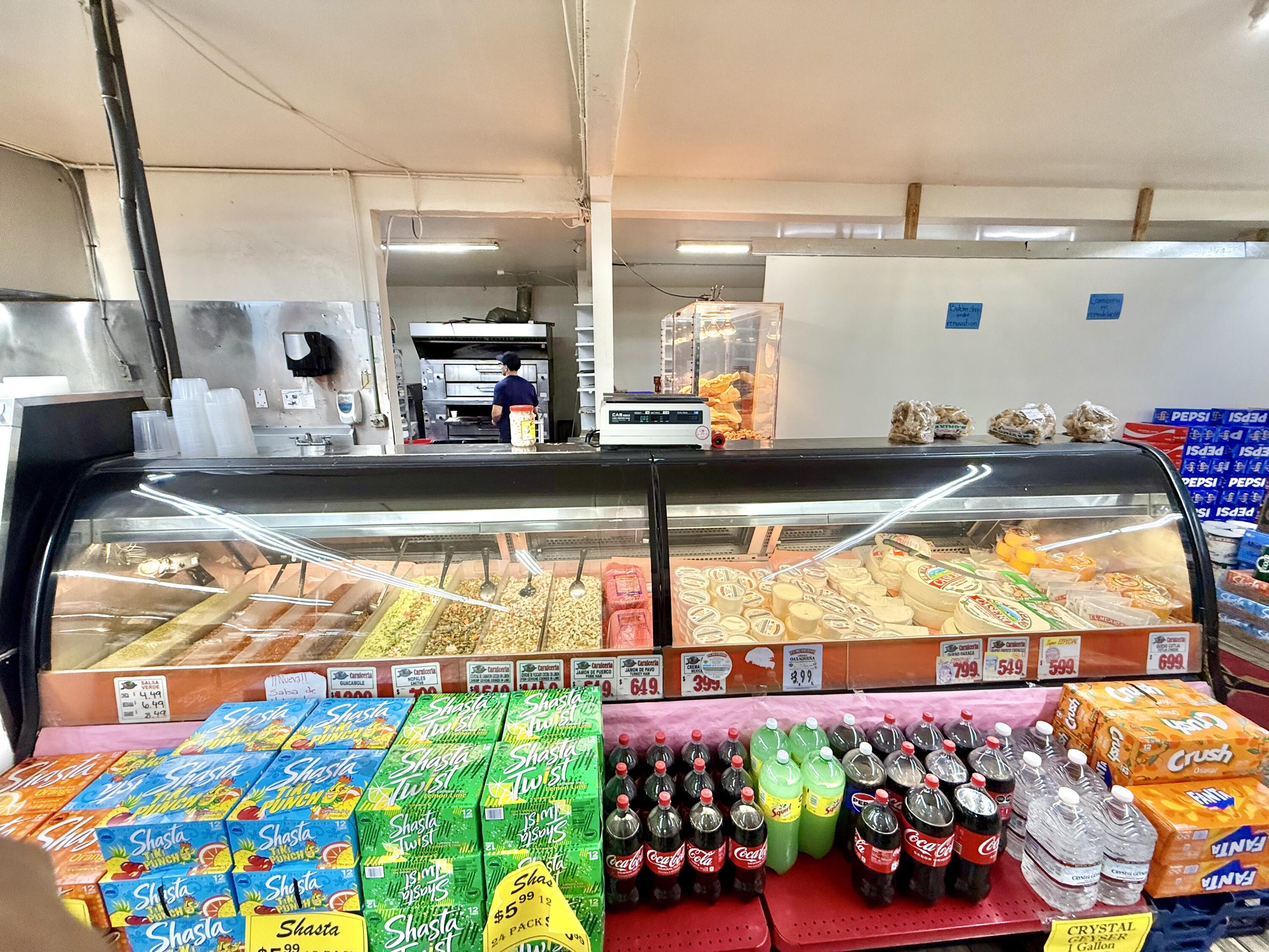 408 S Mirage Ave, Lindsay, CA 93247