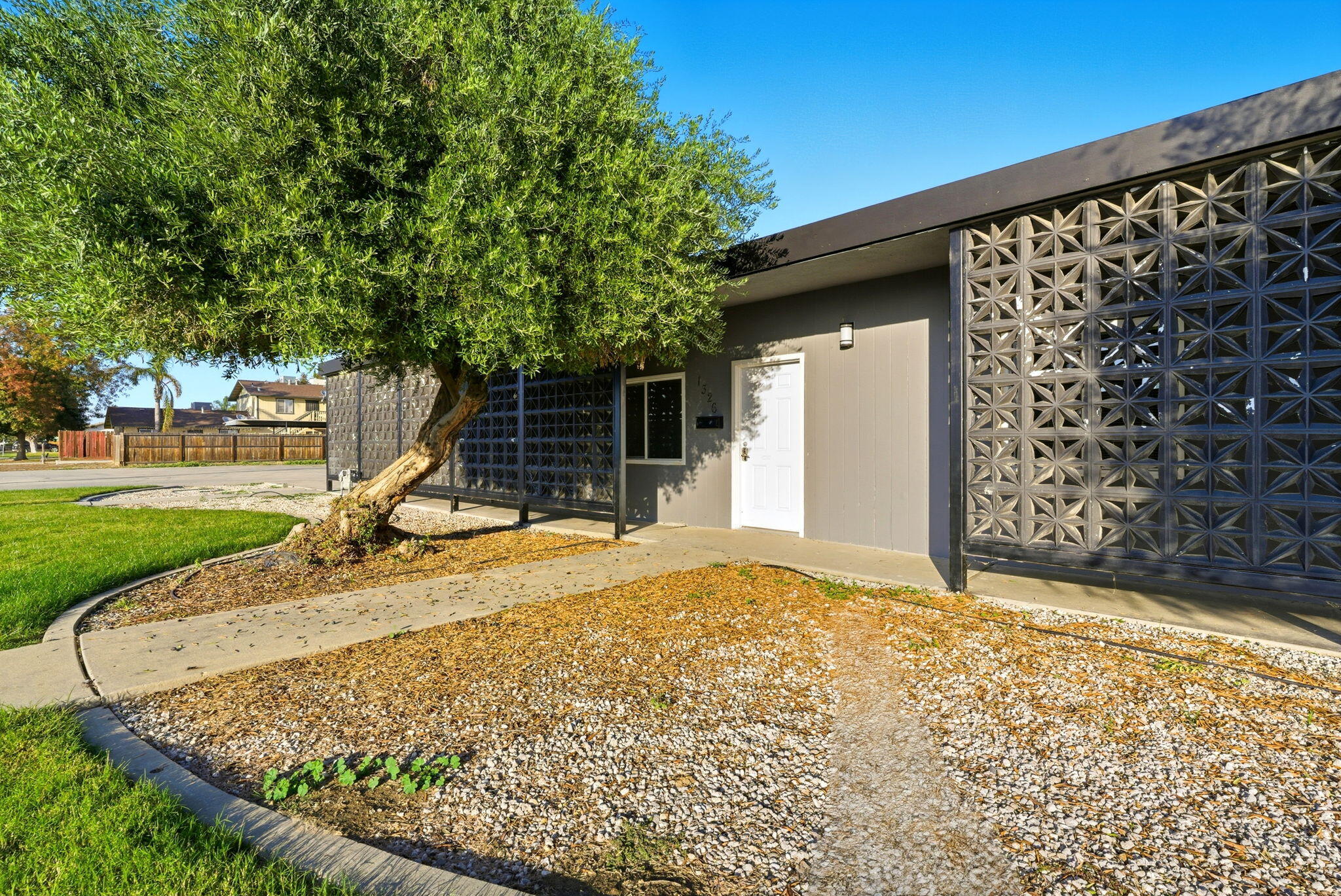1326 Patterson Ave, Corcoran, CA 93212