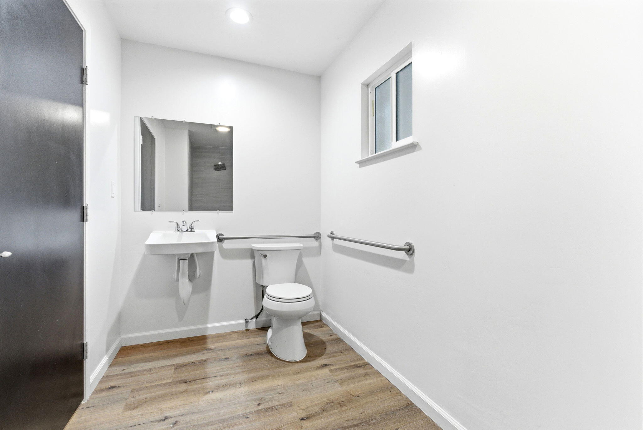 1326 Patterson Ave, Corcoran, CA 93212