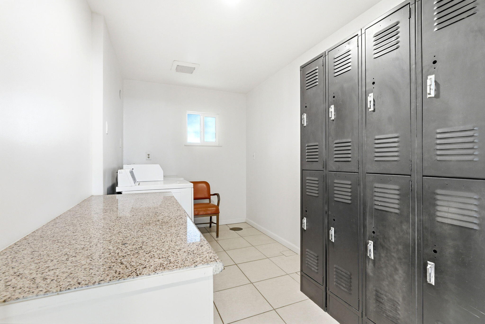 1326 Patterson Ave, Corcoran, CA 93212