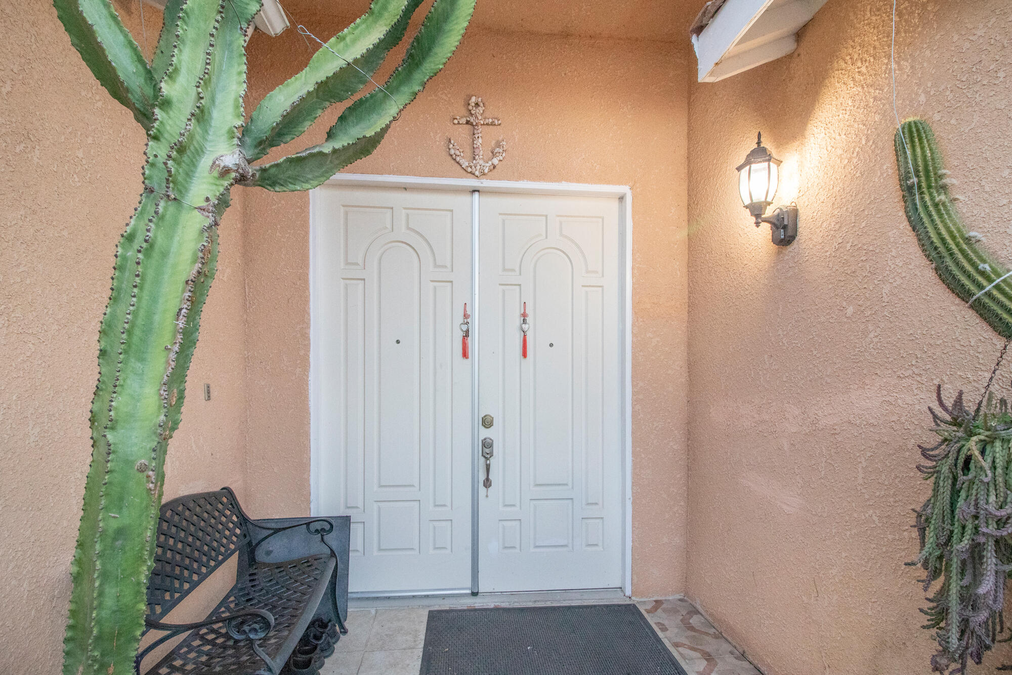 1066 W Forest Ave, Porterville, CA 93257