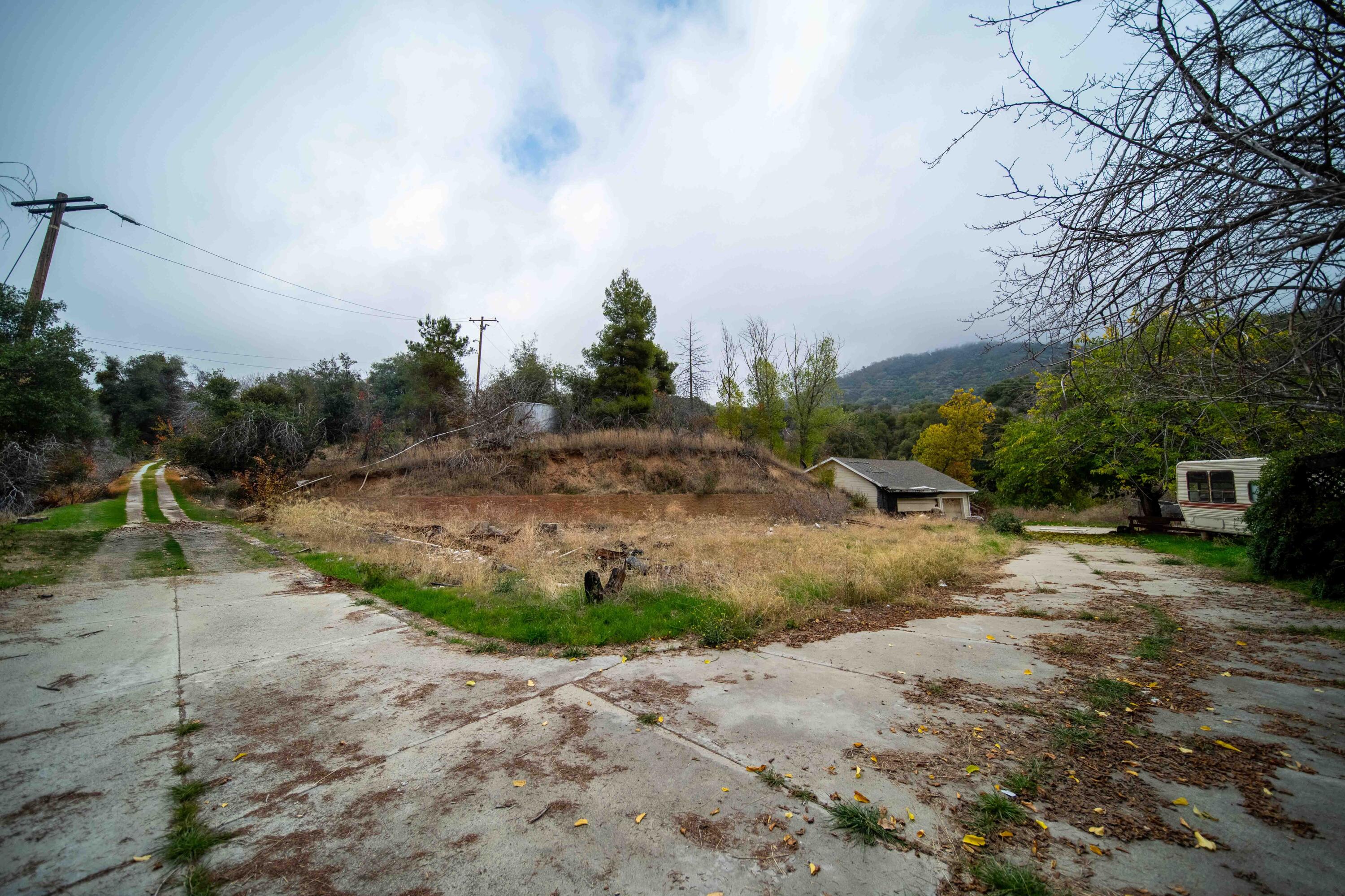 45117 Balch Park Rd, Springville, CA 93265