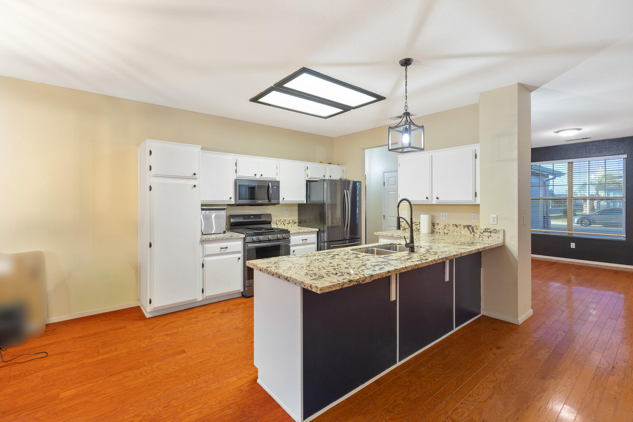 1843 Monache Ave, Porterville, CA 93257