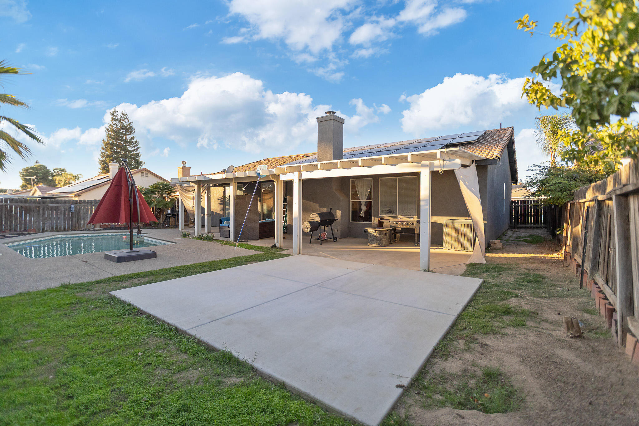1843 Monache Ave, Porterville, CA 93257