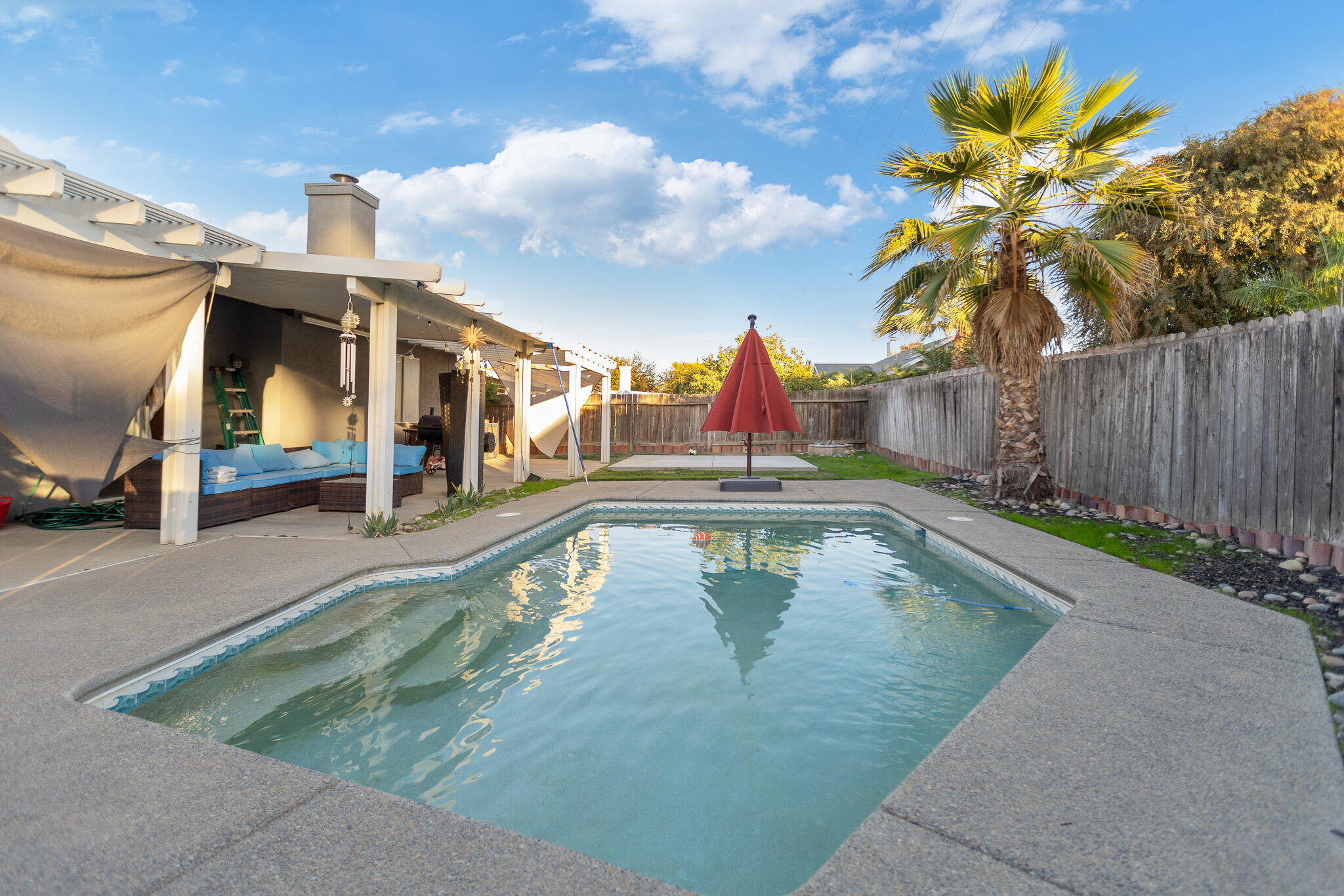 1843 Monache Ave, Porterville, CA 93257