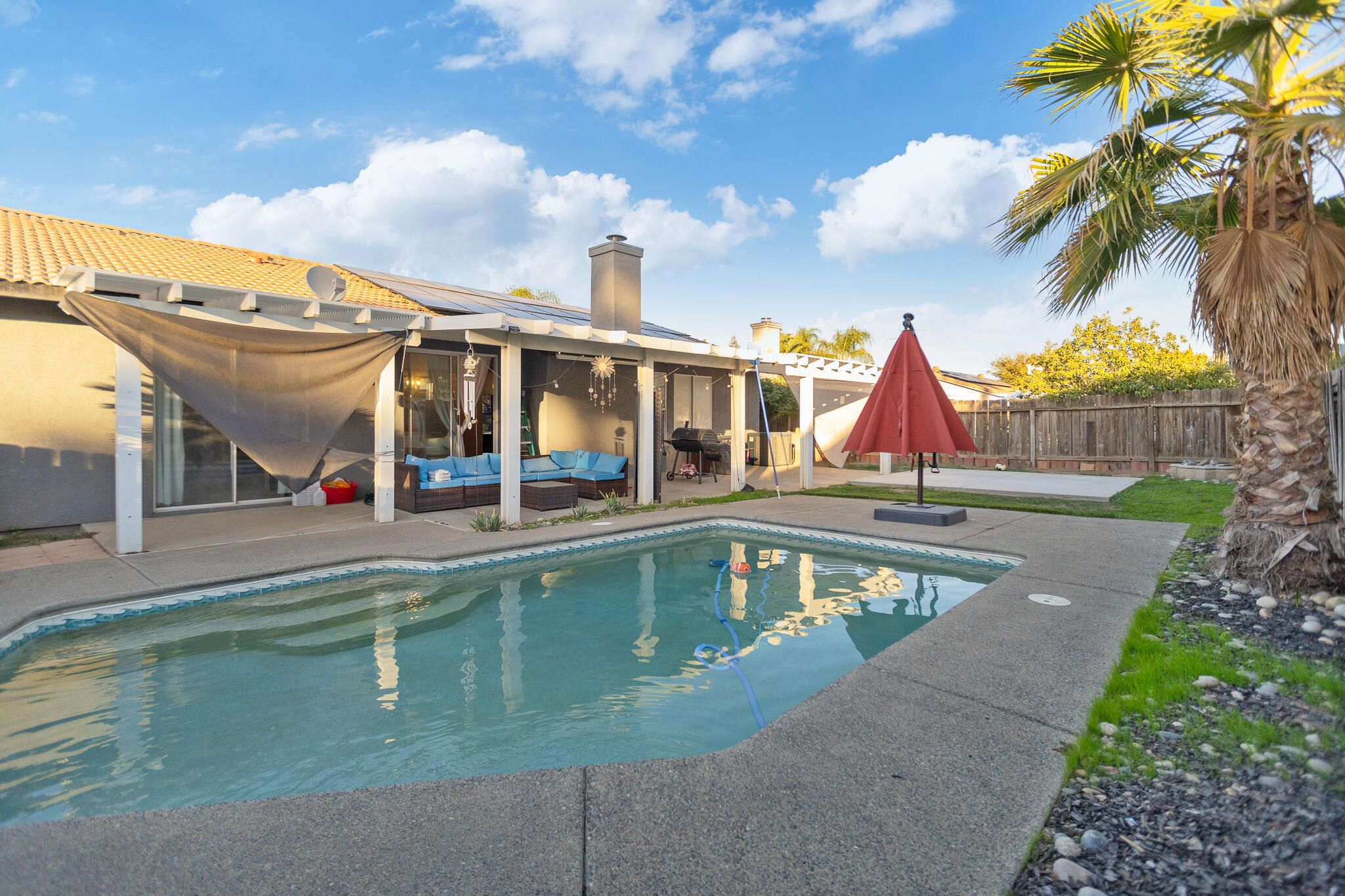 1843 Monache Ave, Porterville, CA 93257