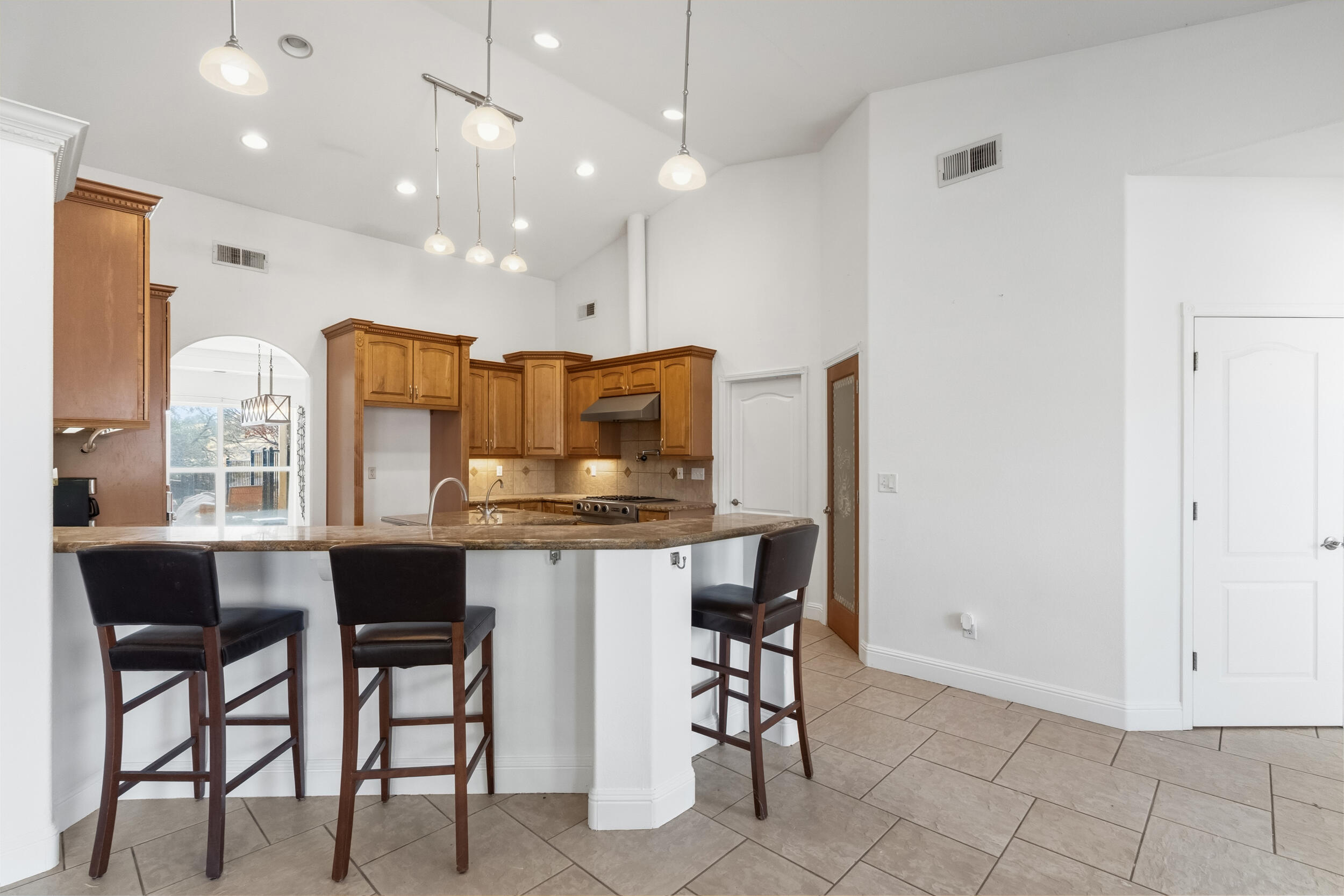 32394 Pinto Dr, Springville, CA 93265