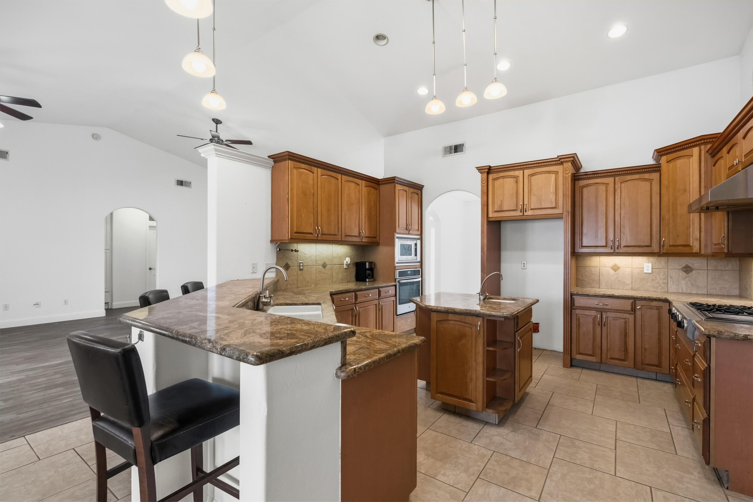 32394 Pinto Dr, Springville, CA 93265