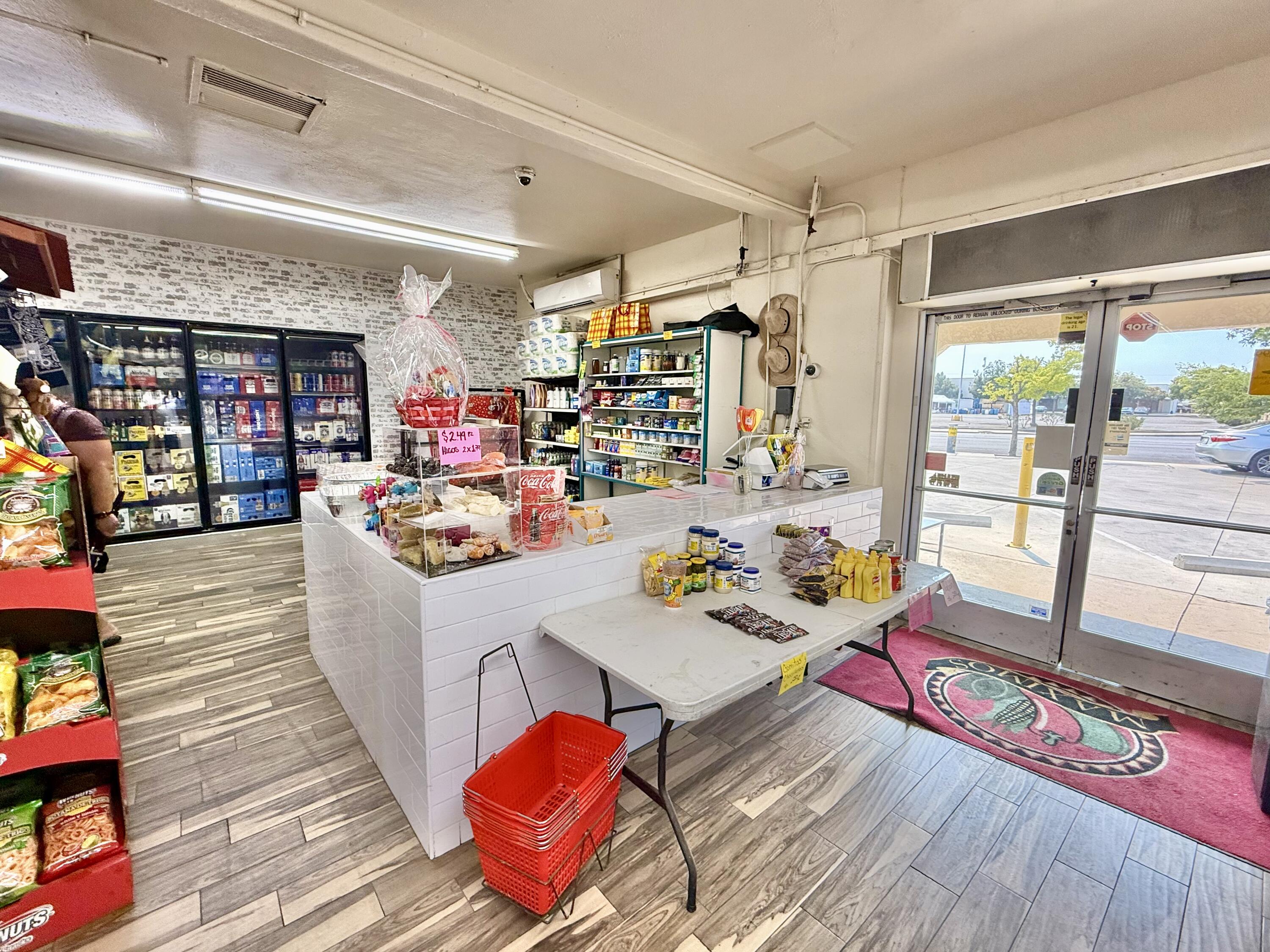 408 S Mirage Ave, Lindsay, CA 93247