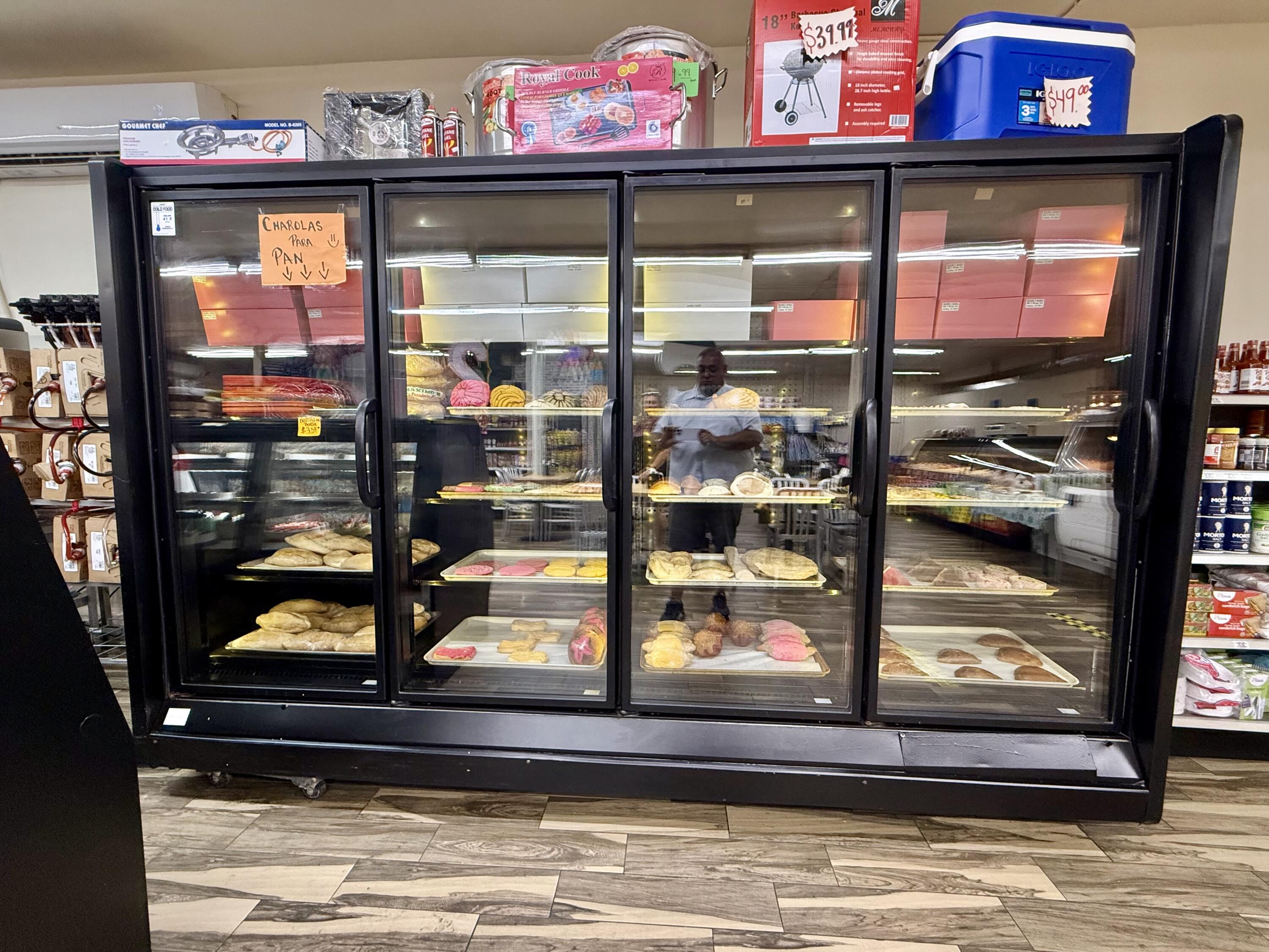 408 S Mirage Ave, Lindsay, CA 93247