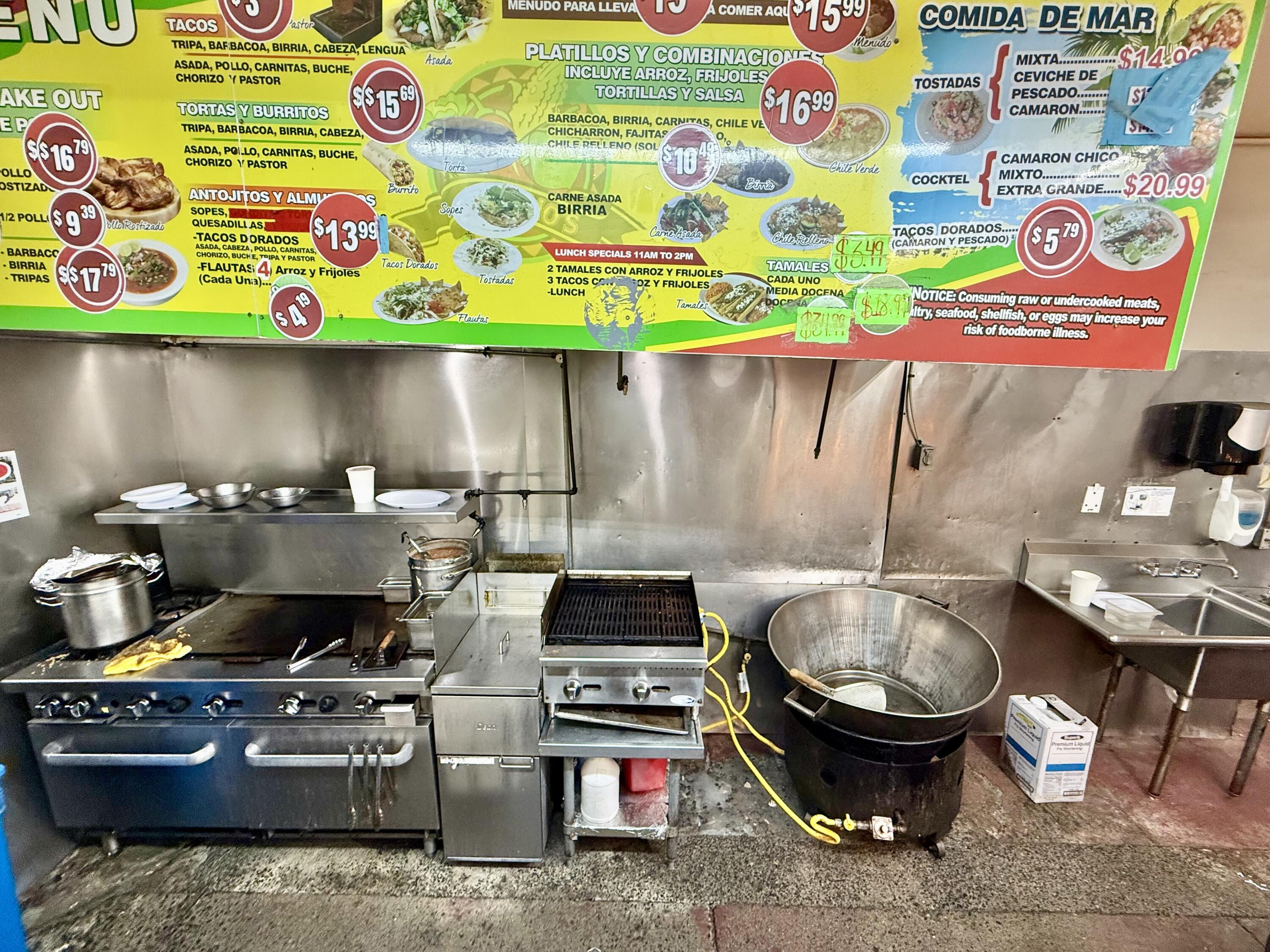 408 S Mirage Ave, Lindsay, CA 93247