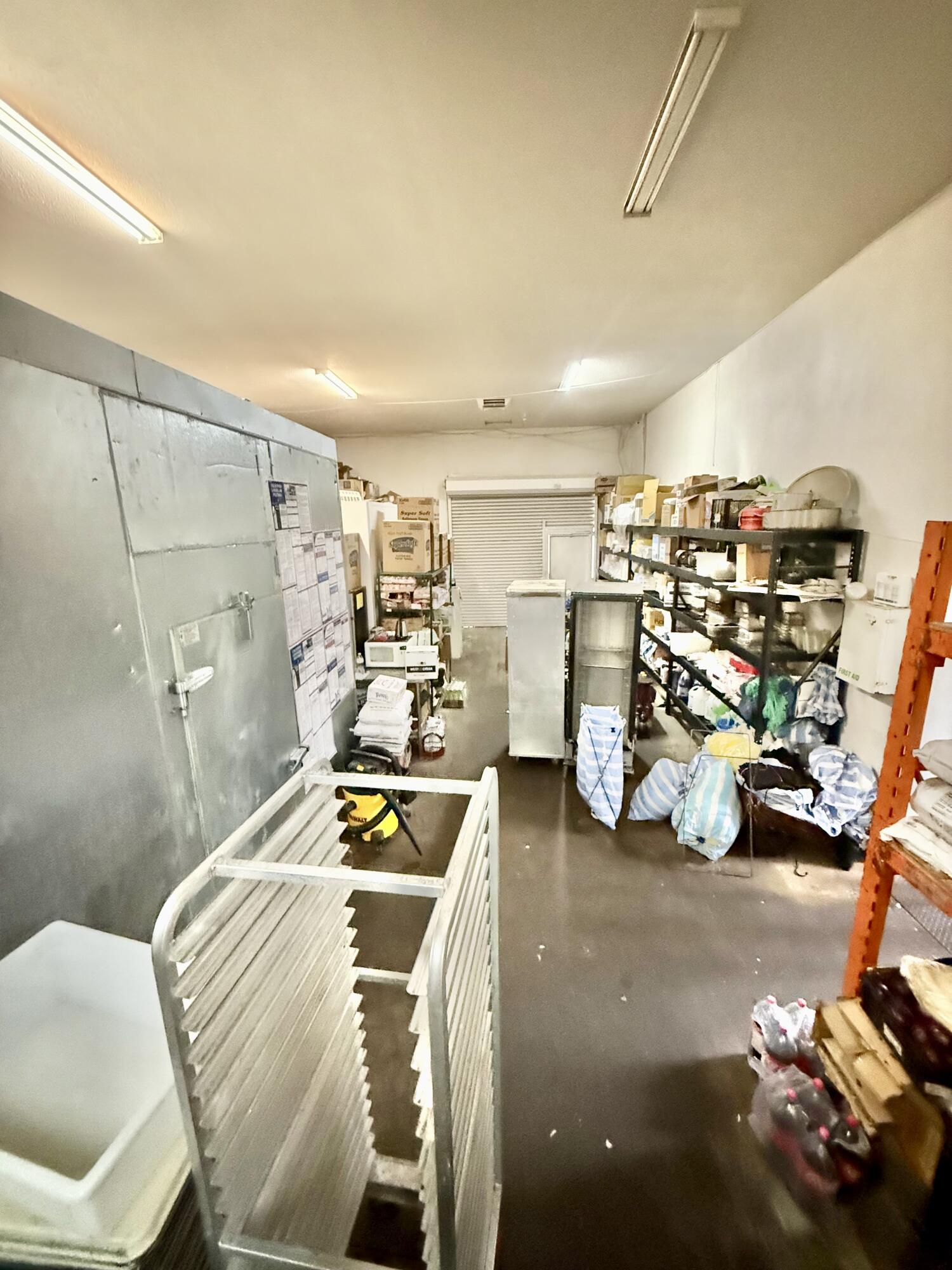 408 S Mirage Ave, Lindsay, CA 93247