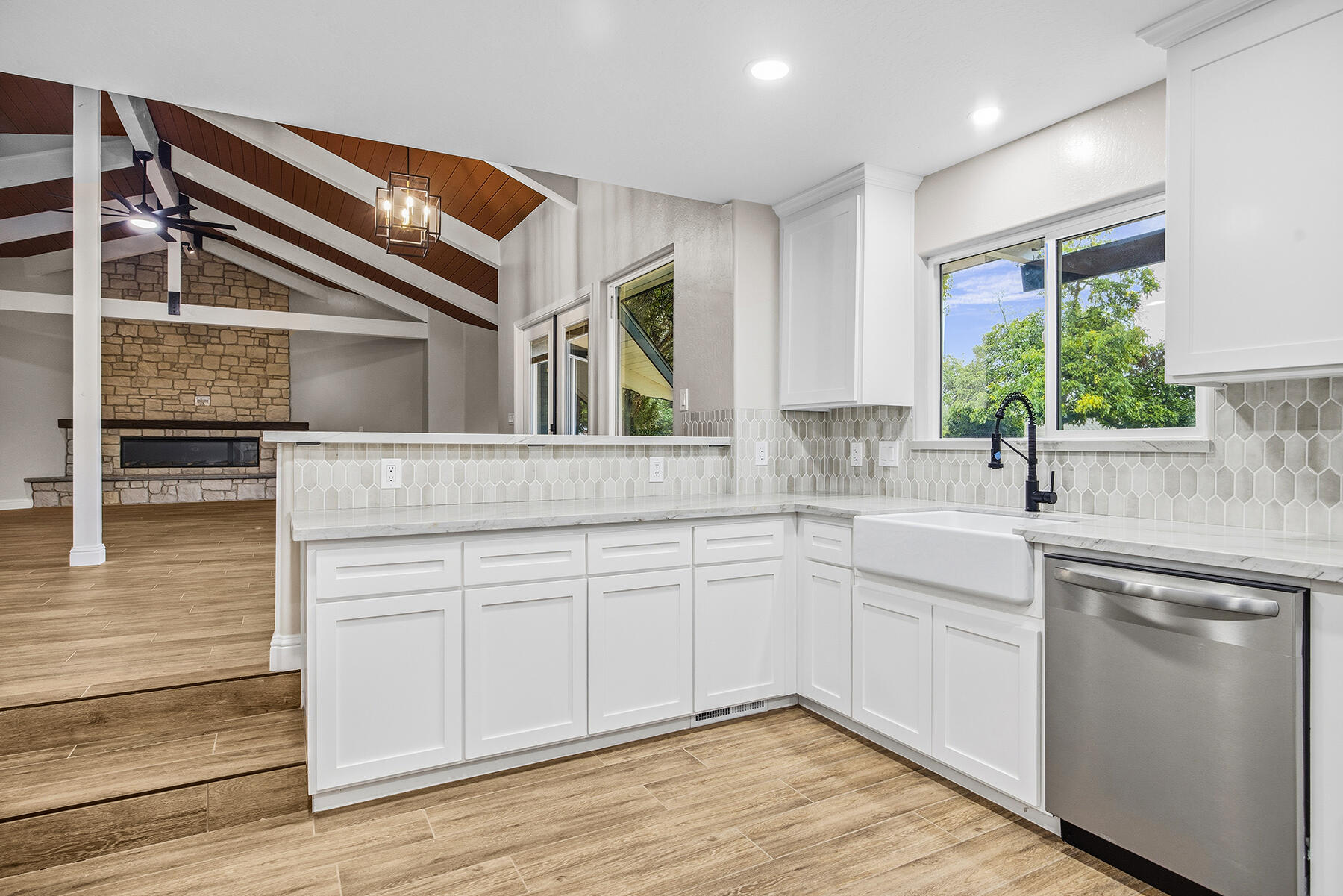 31191 Rd 160 #160, Visalia, CA 93292