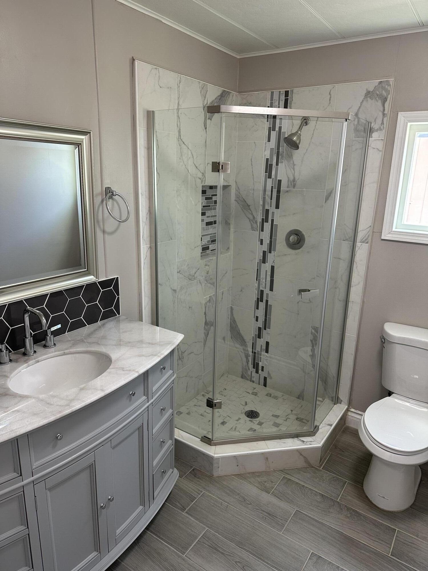 720 E Worth Space 76 Ave, Porterville, CA 93257