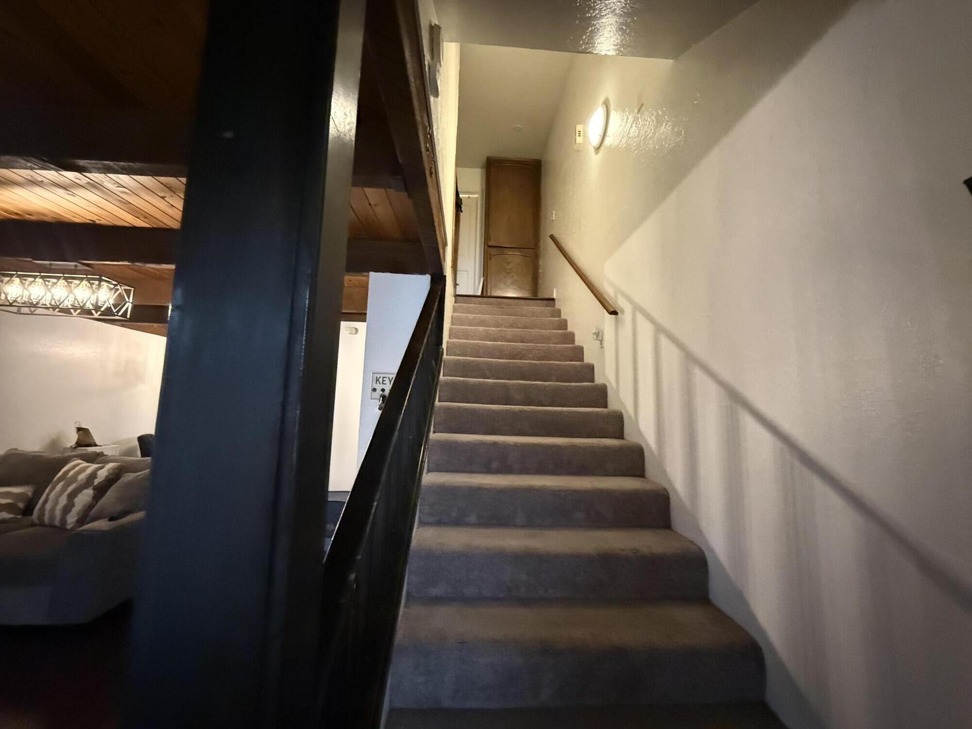 341 N Capitola Ct #3, Porterville, CA 93257