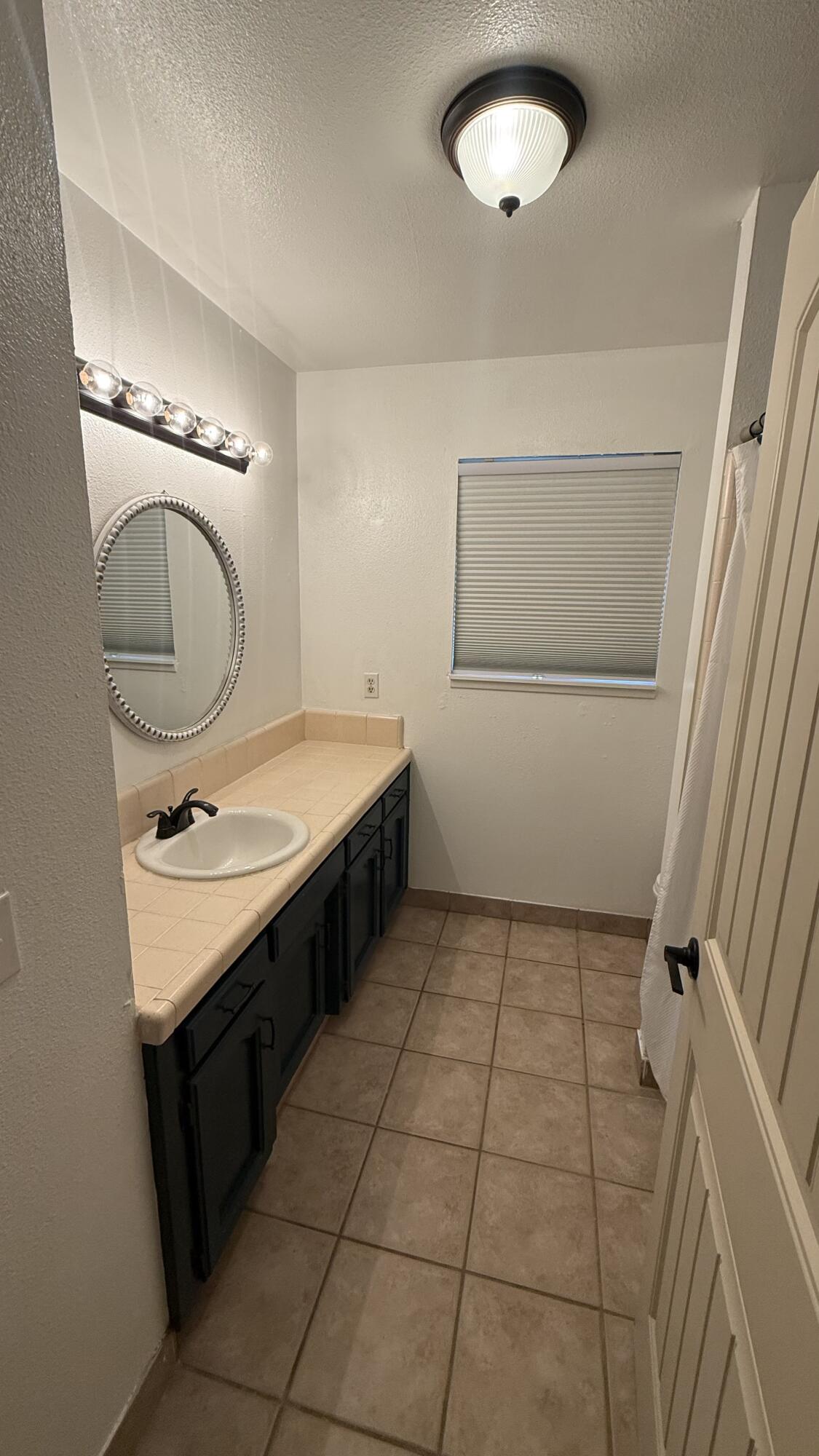 341 N Capitola Ct #3, Porterville, CA 93257