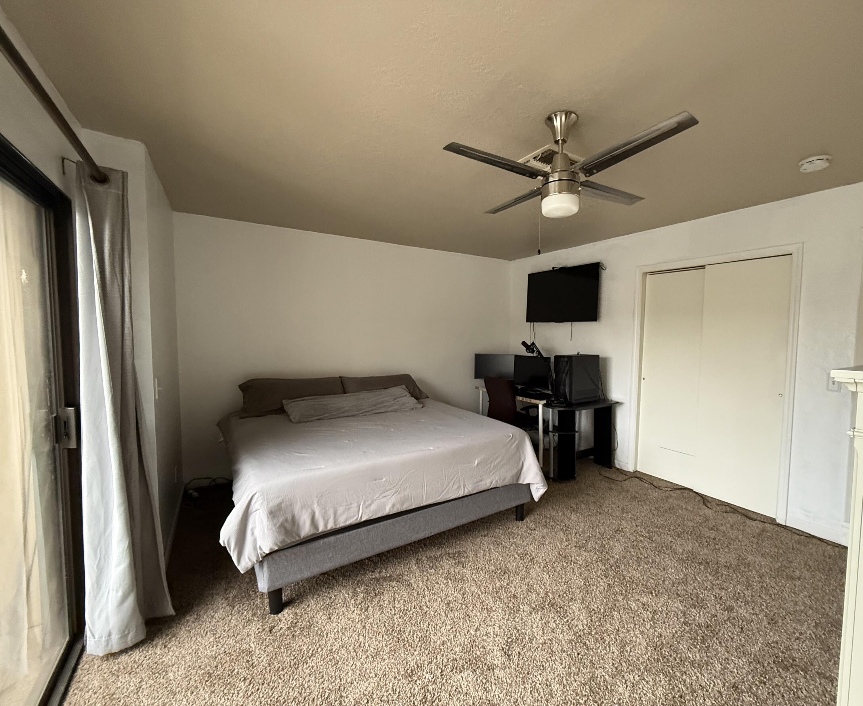 341 N Capitola Ct #3, Porterville, CA 93257