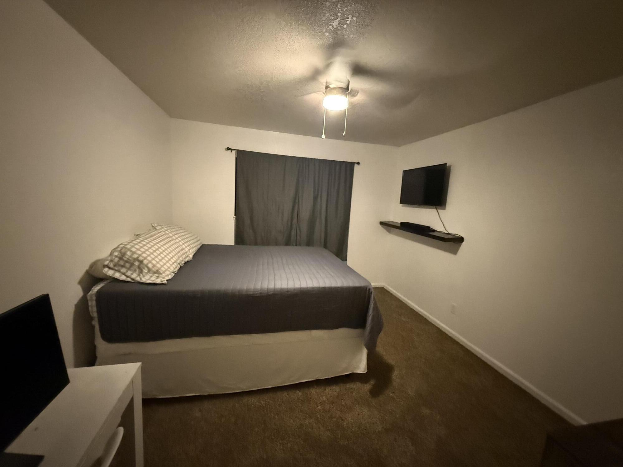 341 N Capitola Ct #3, Porterville, CA 93257